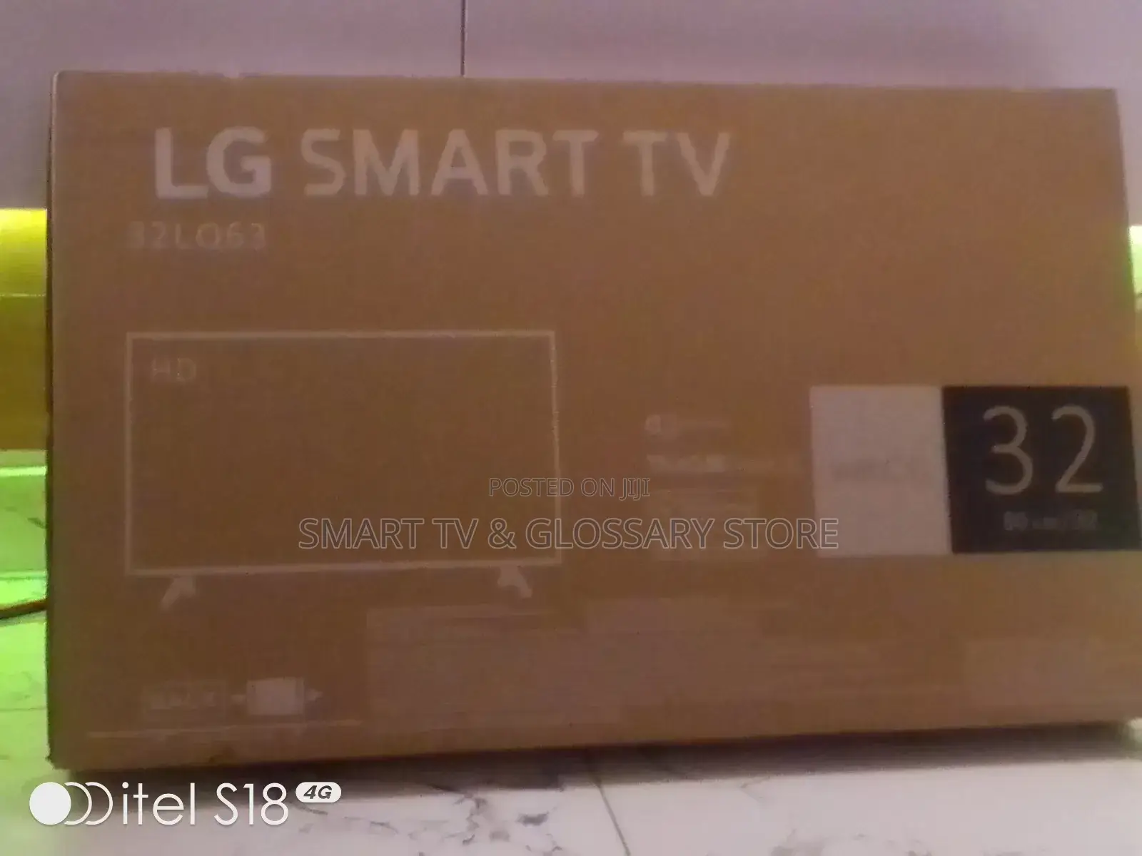 32 Inches Smart Frameless TV