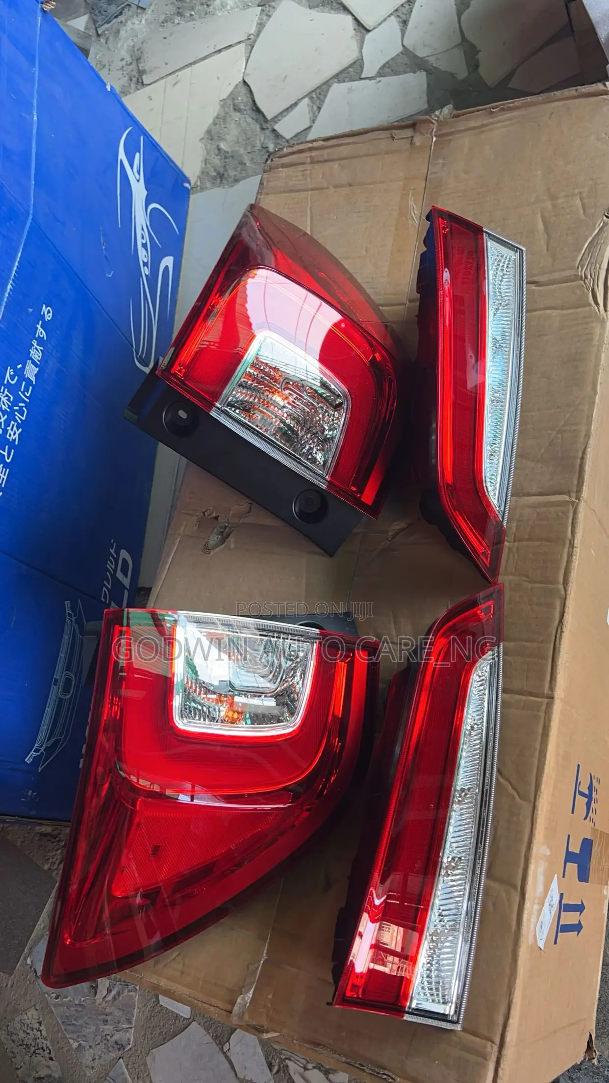 Rearlight and Booth Light 2020 Honda Pilot