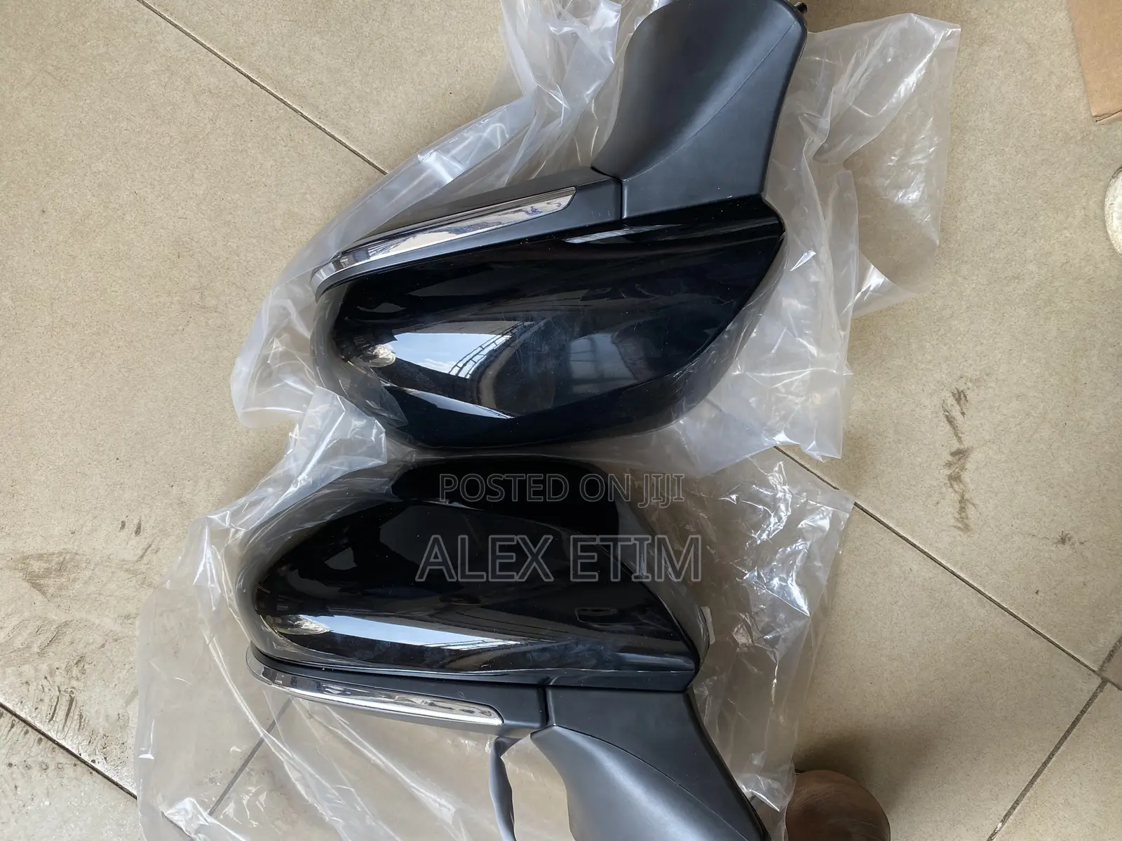 Side Mirror With Pointer Camry 2018 Available as Seen