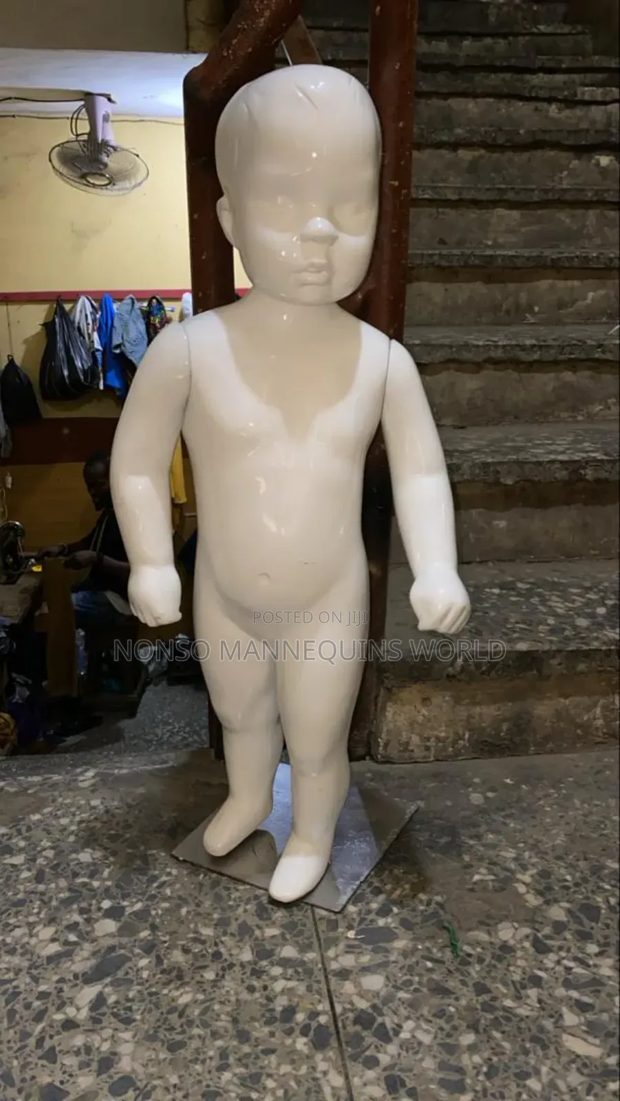 Age 1 to 2 Yrs Fibre Glossy White Kids Mannequin