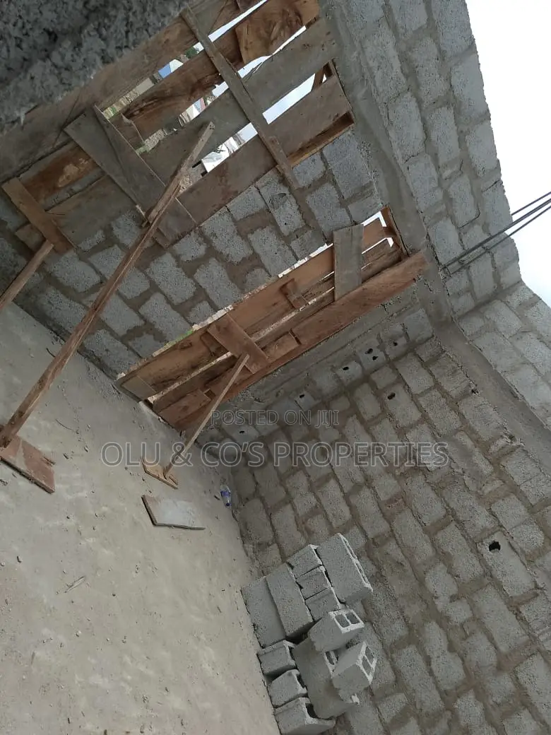 4bdrm Duplex in Ochacho Estate, Idu for sale