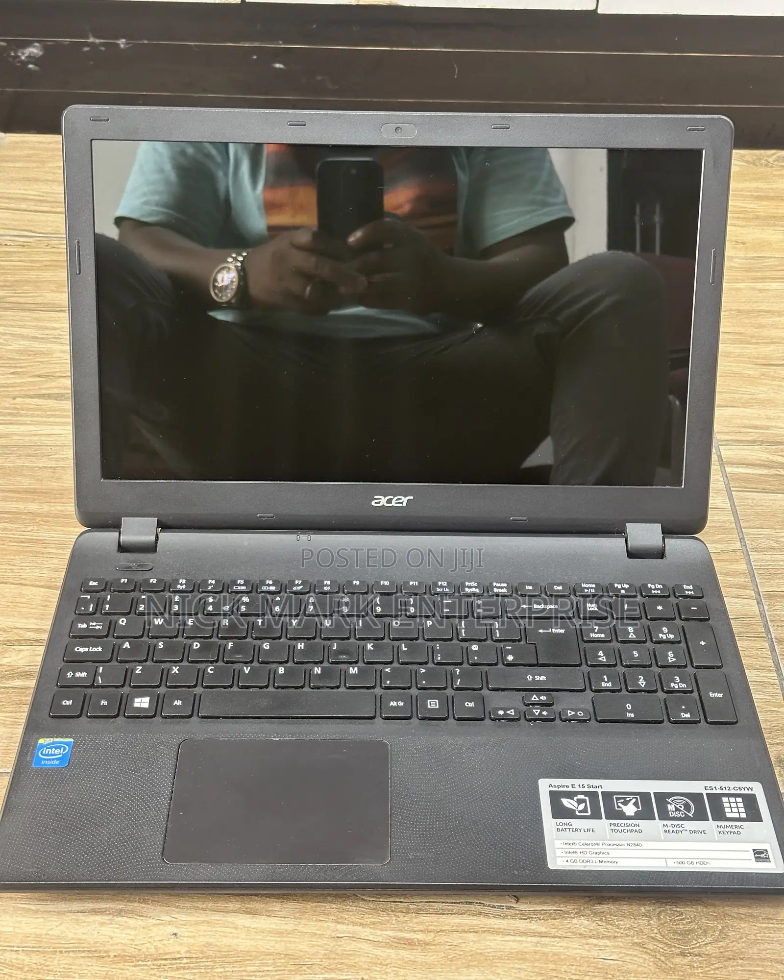 Laptop Acer Aspire ES1-512 4GB Intel Pentium HDD 500GB