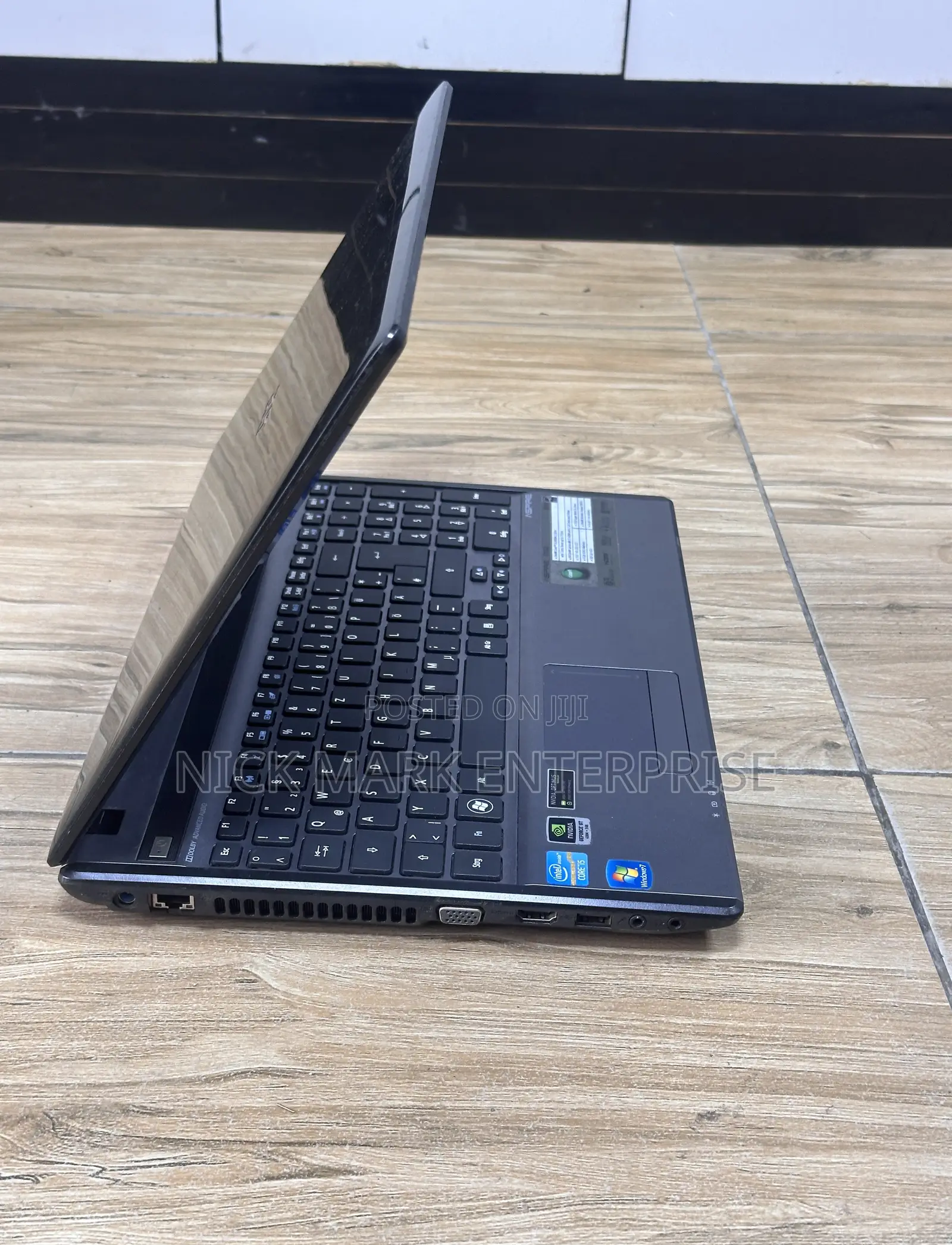 Laptop Acer Aspire 5755G 4GB Intel Core I5 HDD 500GB