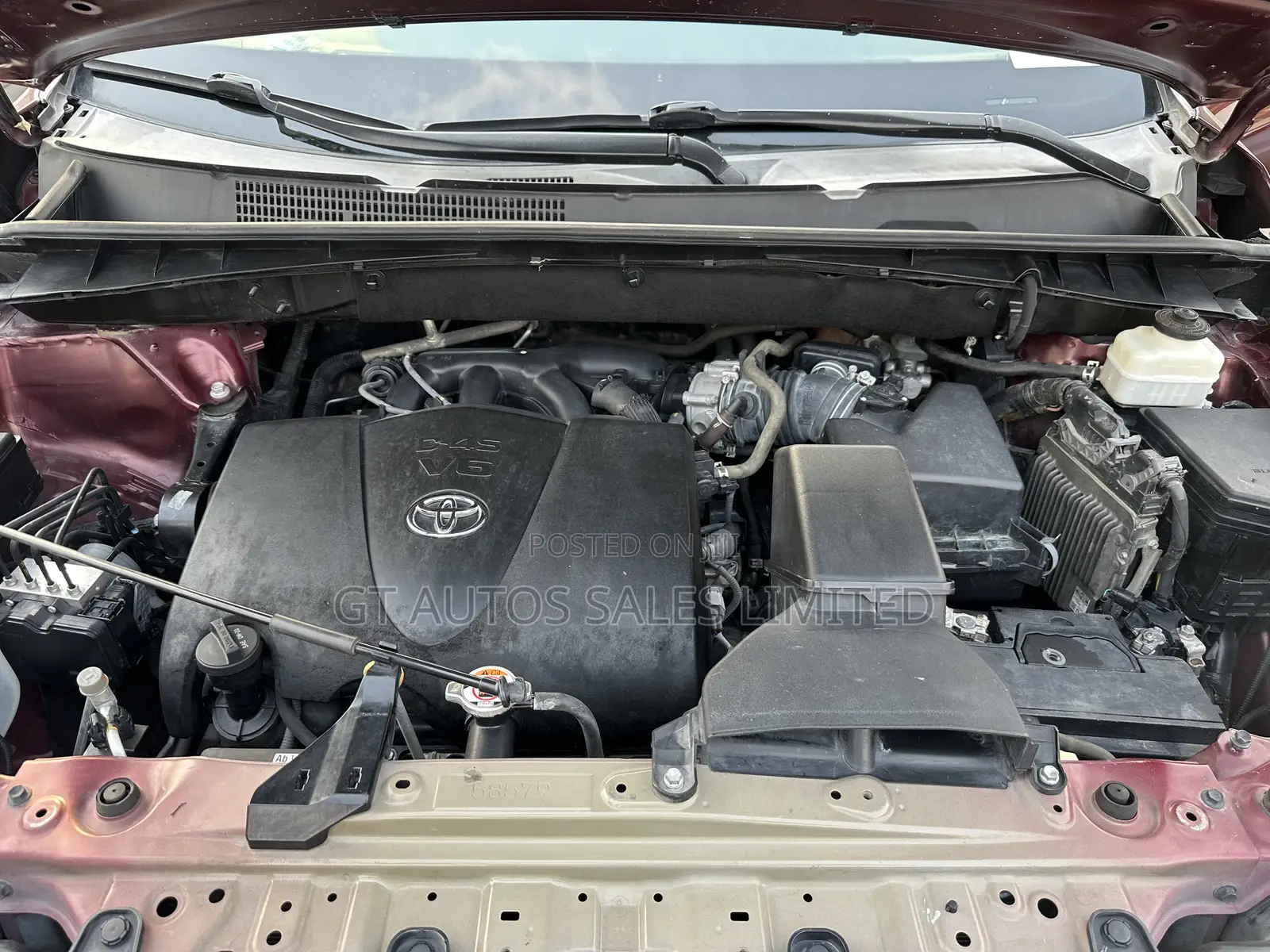 Toyota Highlander XLE 4x4 V6 (3.5L 6cyl 8A) 2018 Red