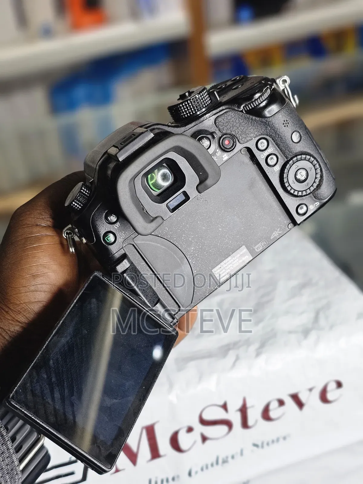 Panasonic Lumix Gh4 Mirrorless Professional Camera