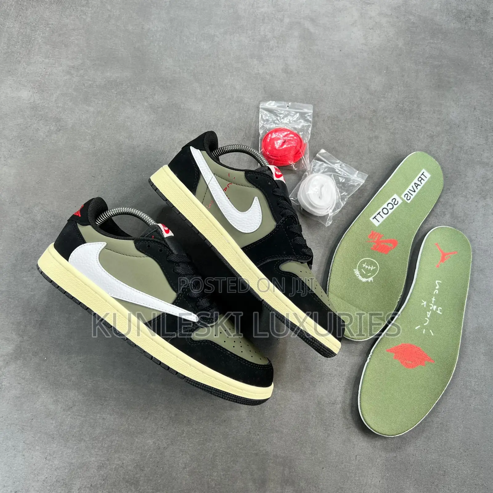 Travis Scott X Nike Air Jordan 1 Low Sp Olive Sneakers