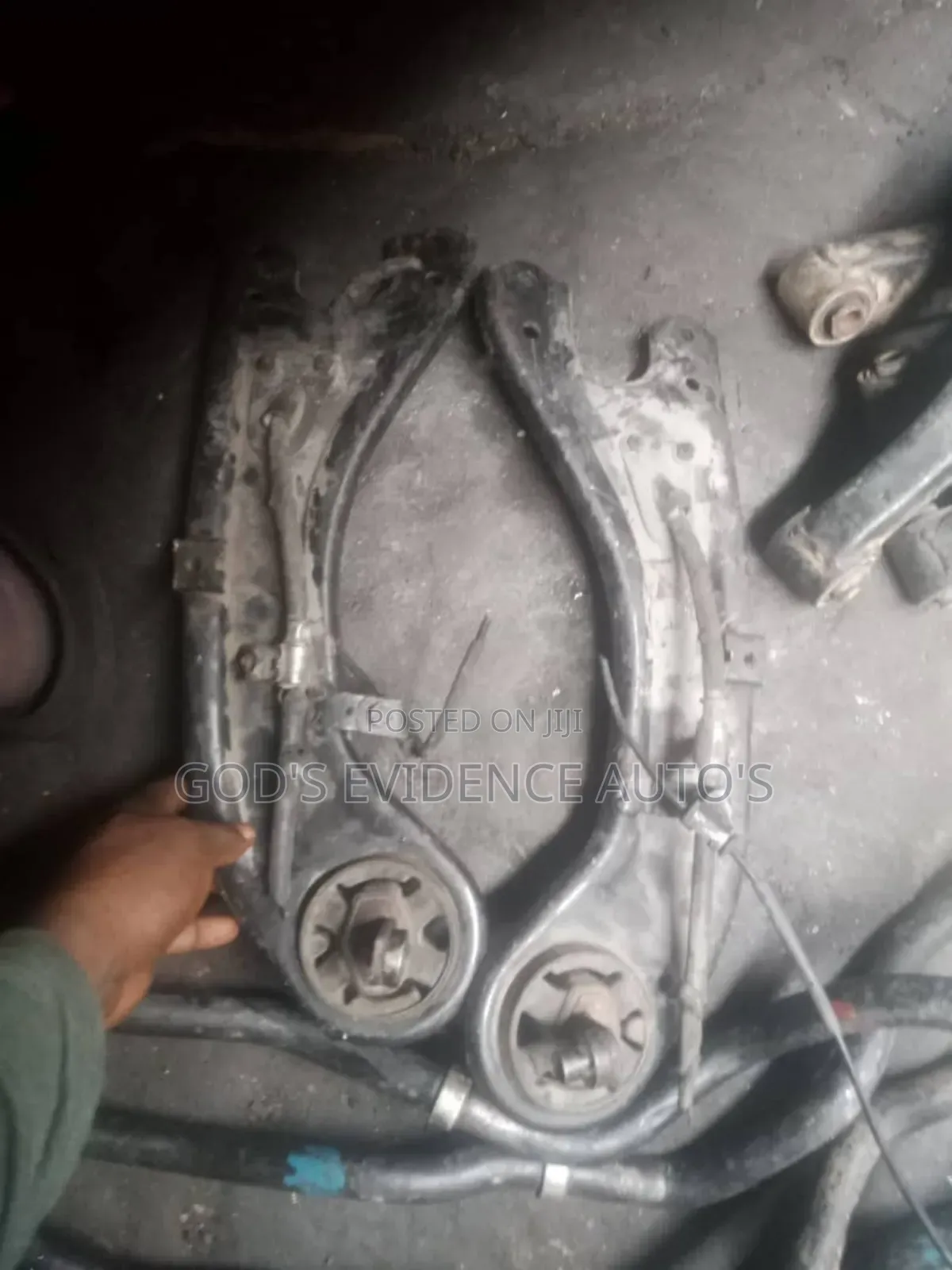 Back Arms Hyundai Tucson