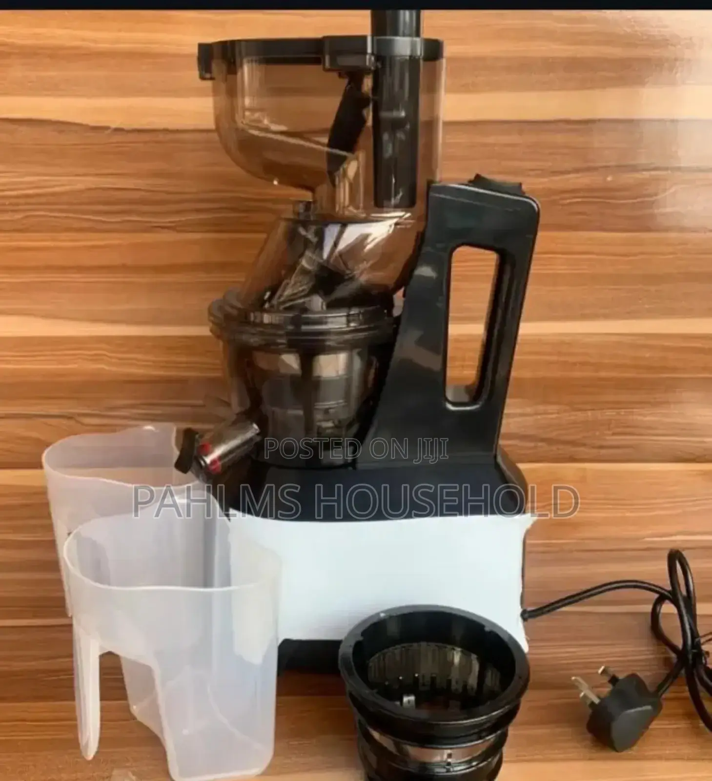Umtric Master Commercial Juice Extractor