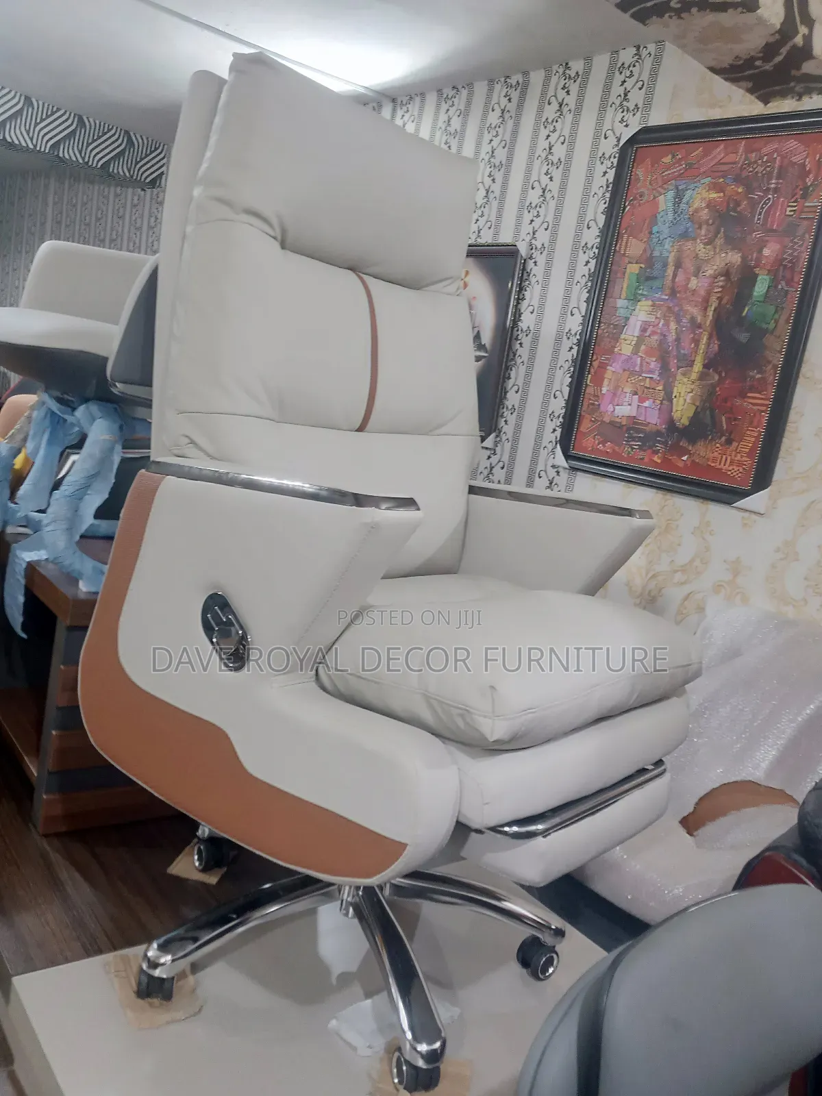 Quality Boss Office Chair With Foot Rest.