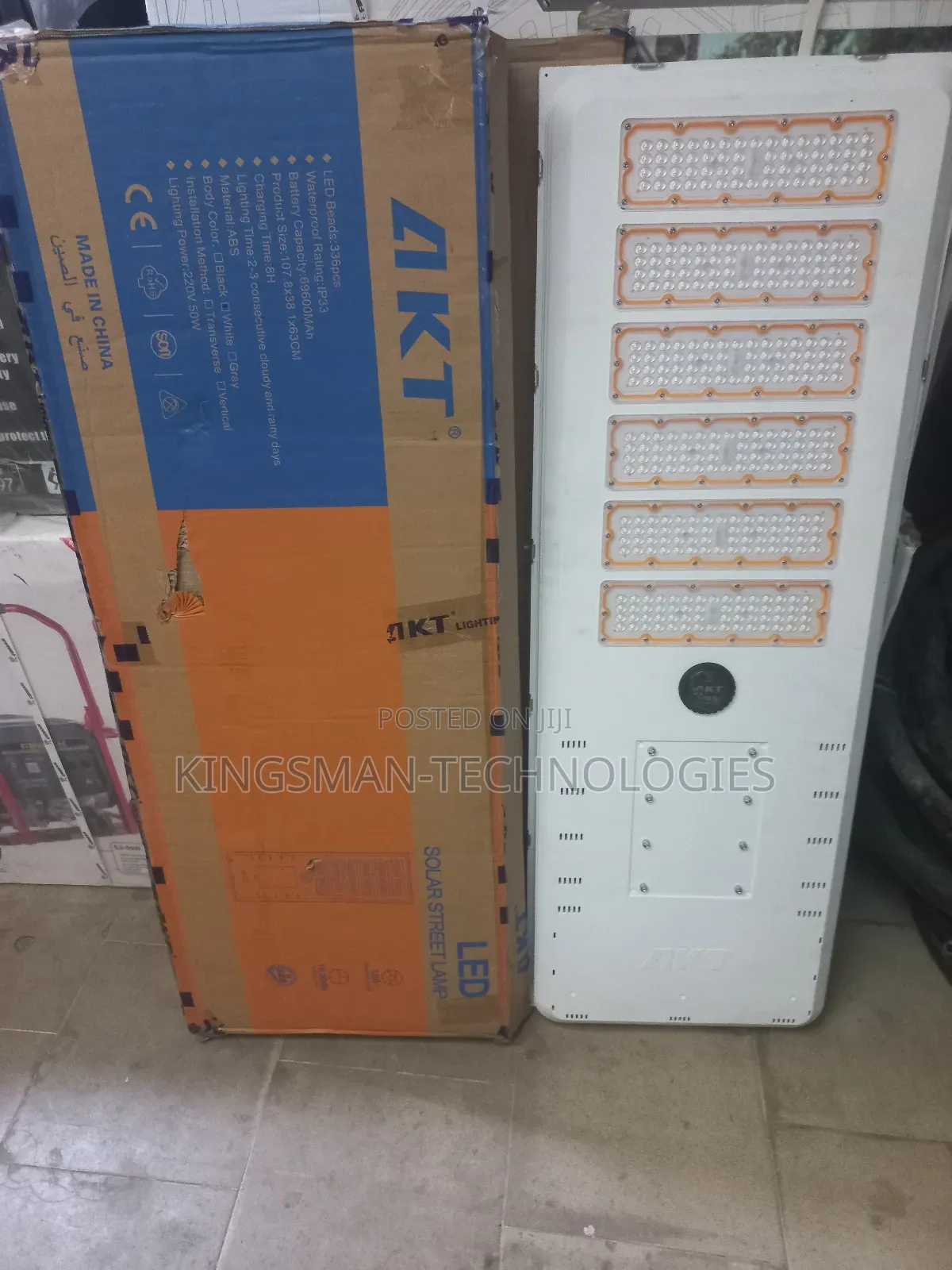 1000 Watt Akt Solar Street Light