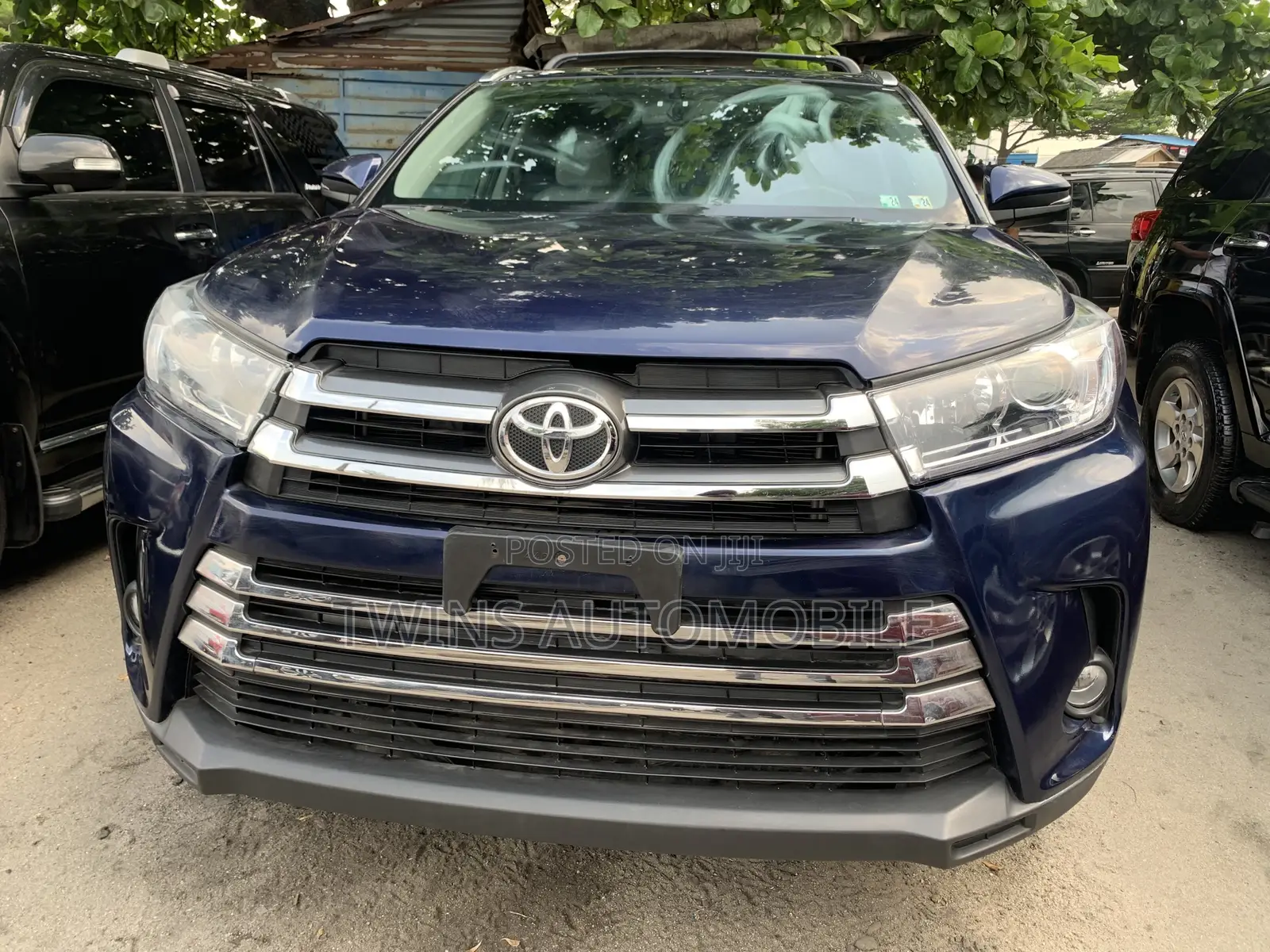 Toyota Highlander XLE 4dr SUV AWD (3.5L 6cyl 6A) 2015 Blue