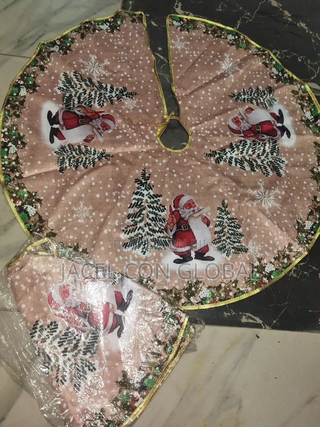 Christmas Tree Skirt (Nude Fabric Design)