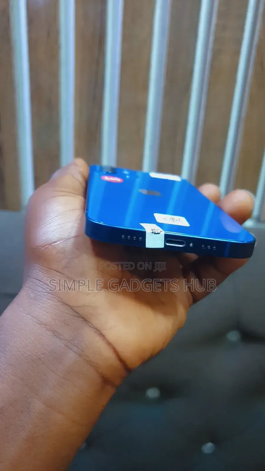 New Apple iPhone 12 64 GB Blue