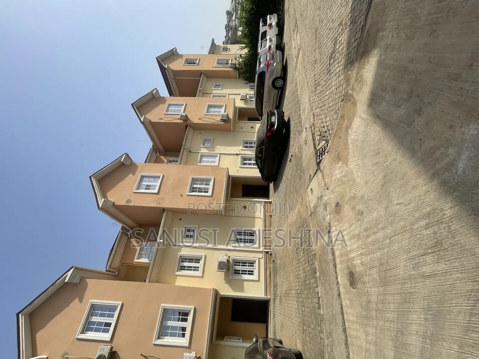 6bdrm Duplex in Life Camp Abuja for sale