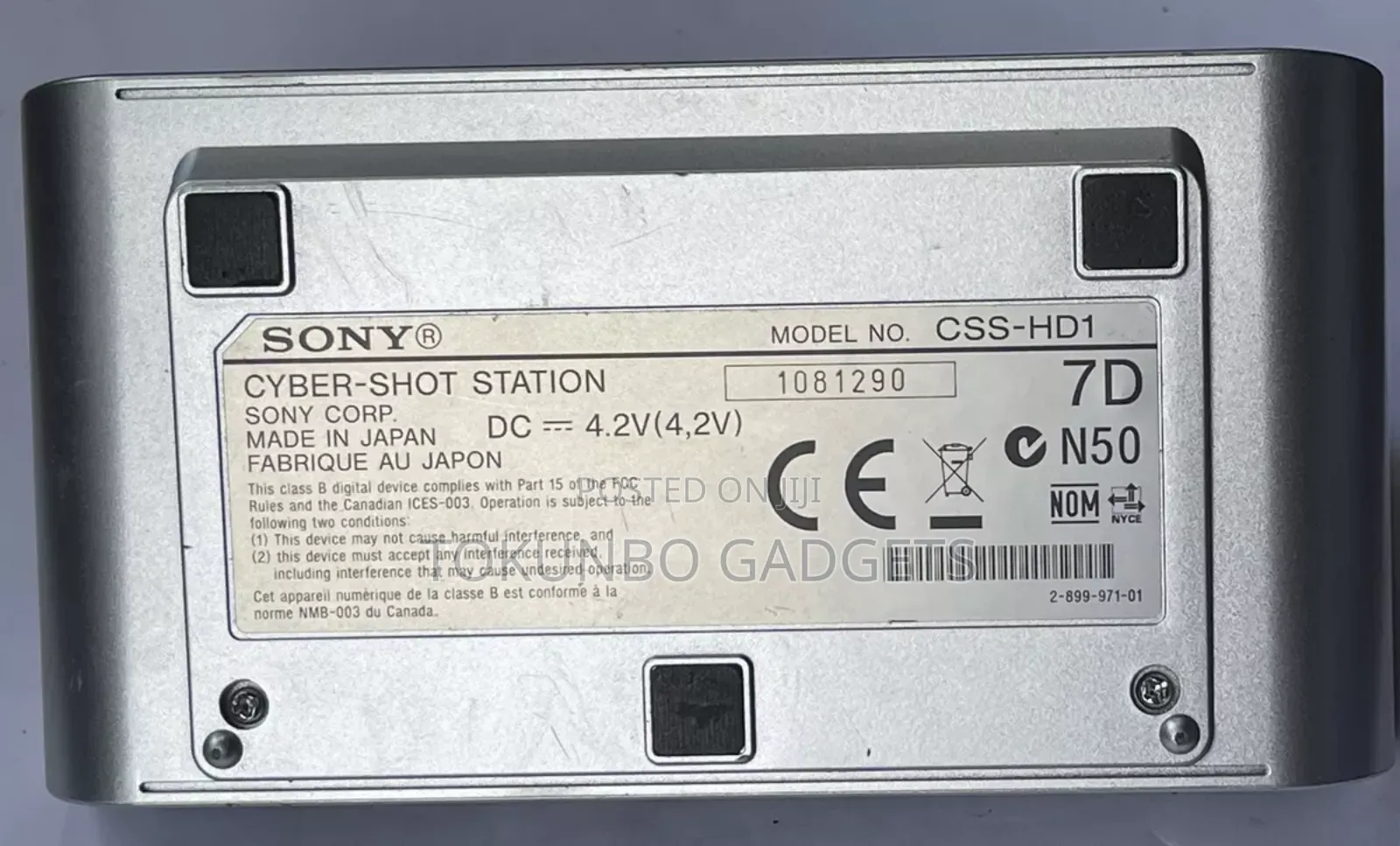 Sony 'Cyber-Shot Station Charge Station CSS-HD1