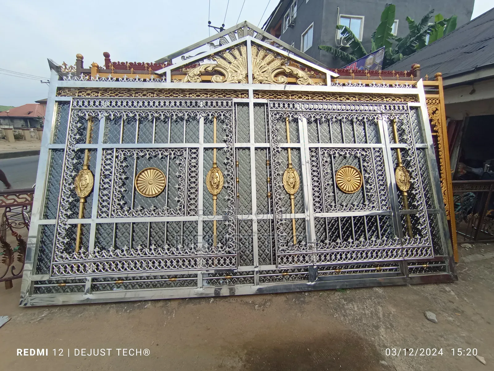 Luxury High Stainless Gate