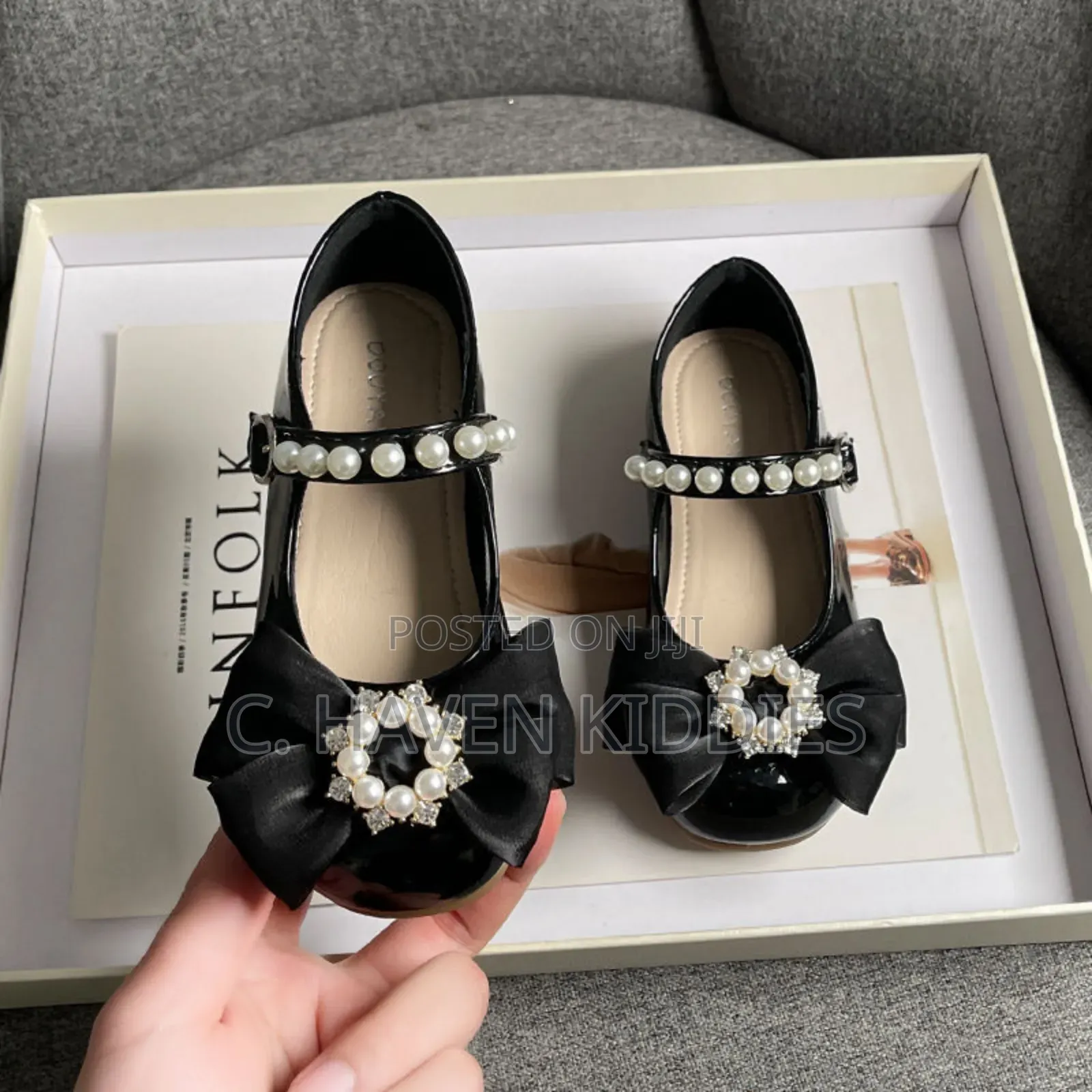Girls Flat Shoe
