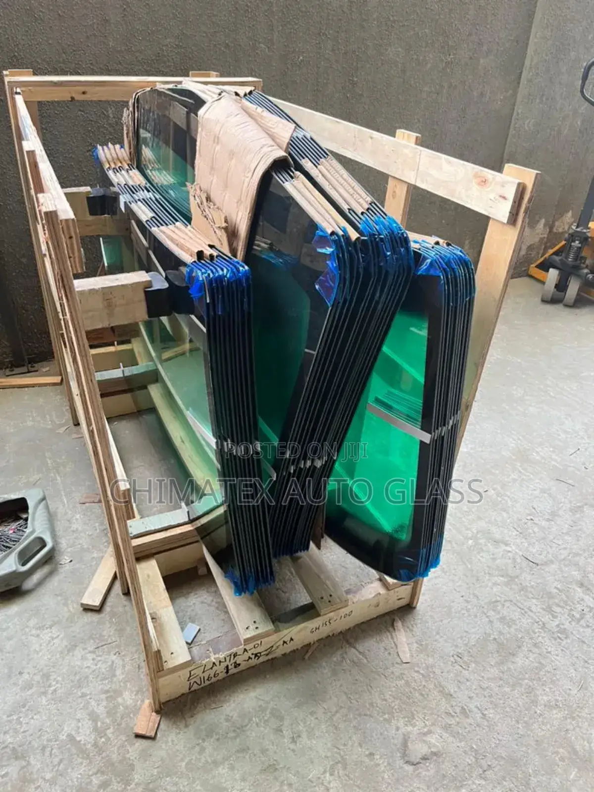 We Deliver and Install All Models of Windscreen Glass B4 Pay