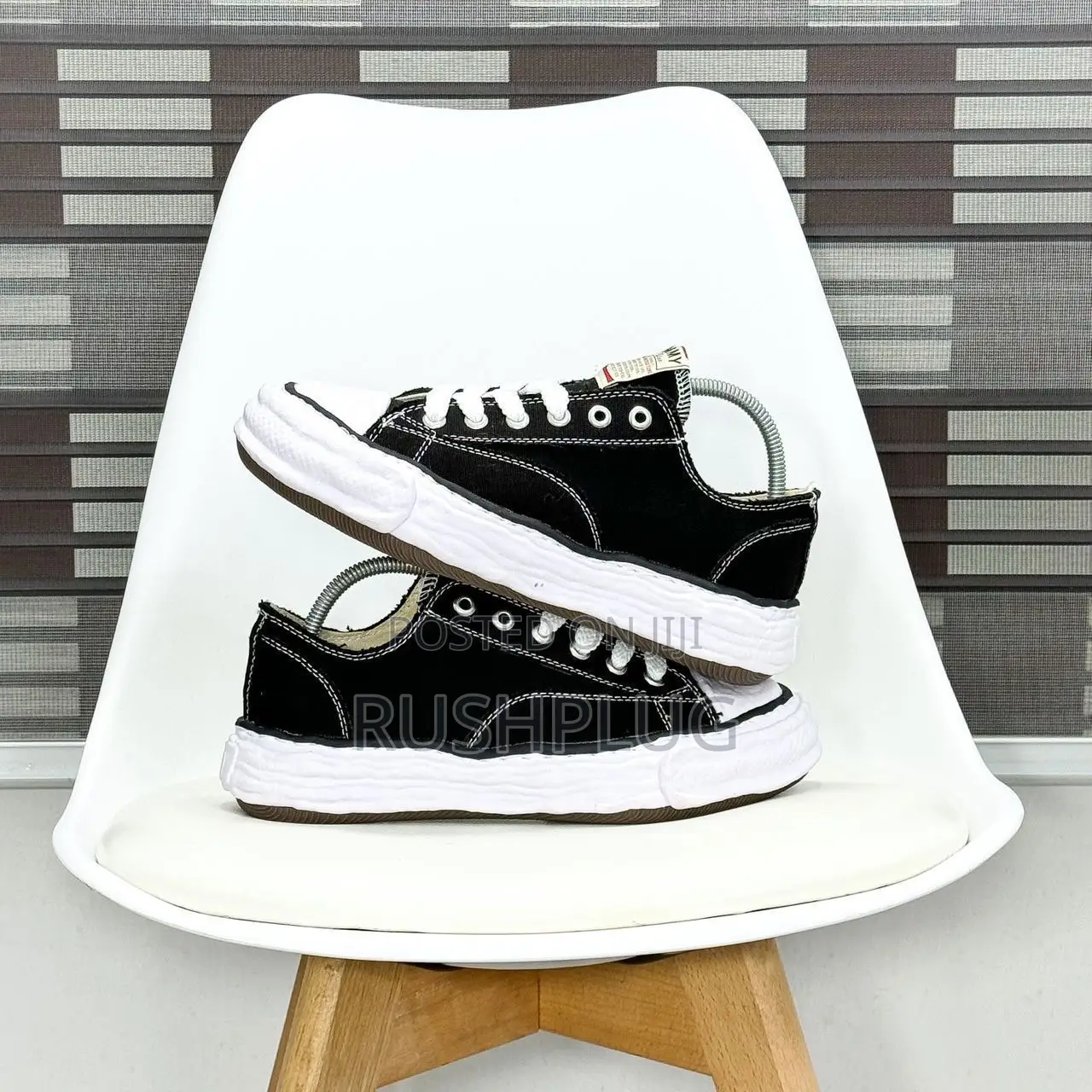 Maison Mihara Yasuhiro Og Sole Low-Top Sneakers