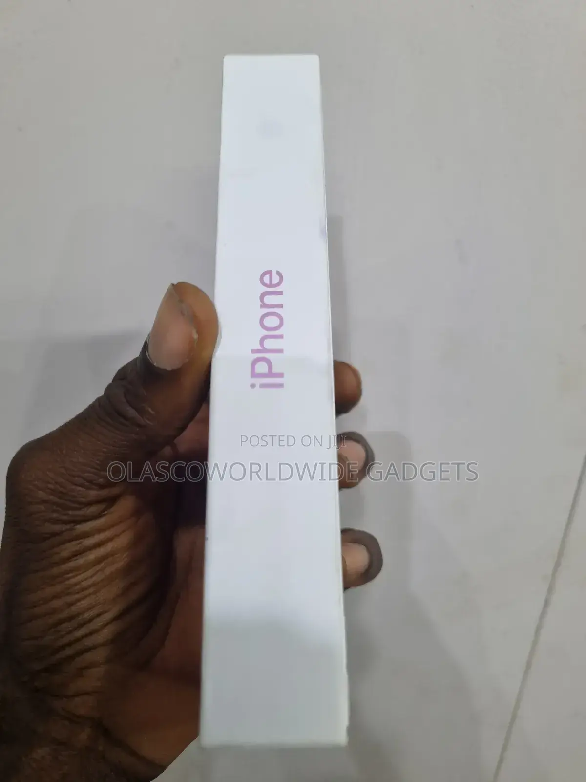 New Apple iPhone 16 128 GB Pink