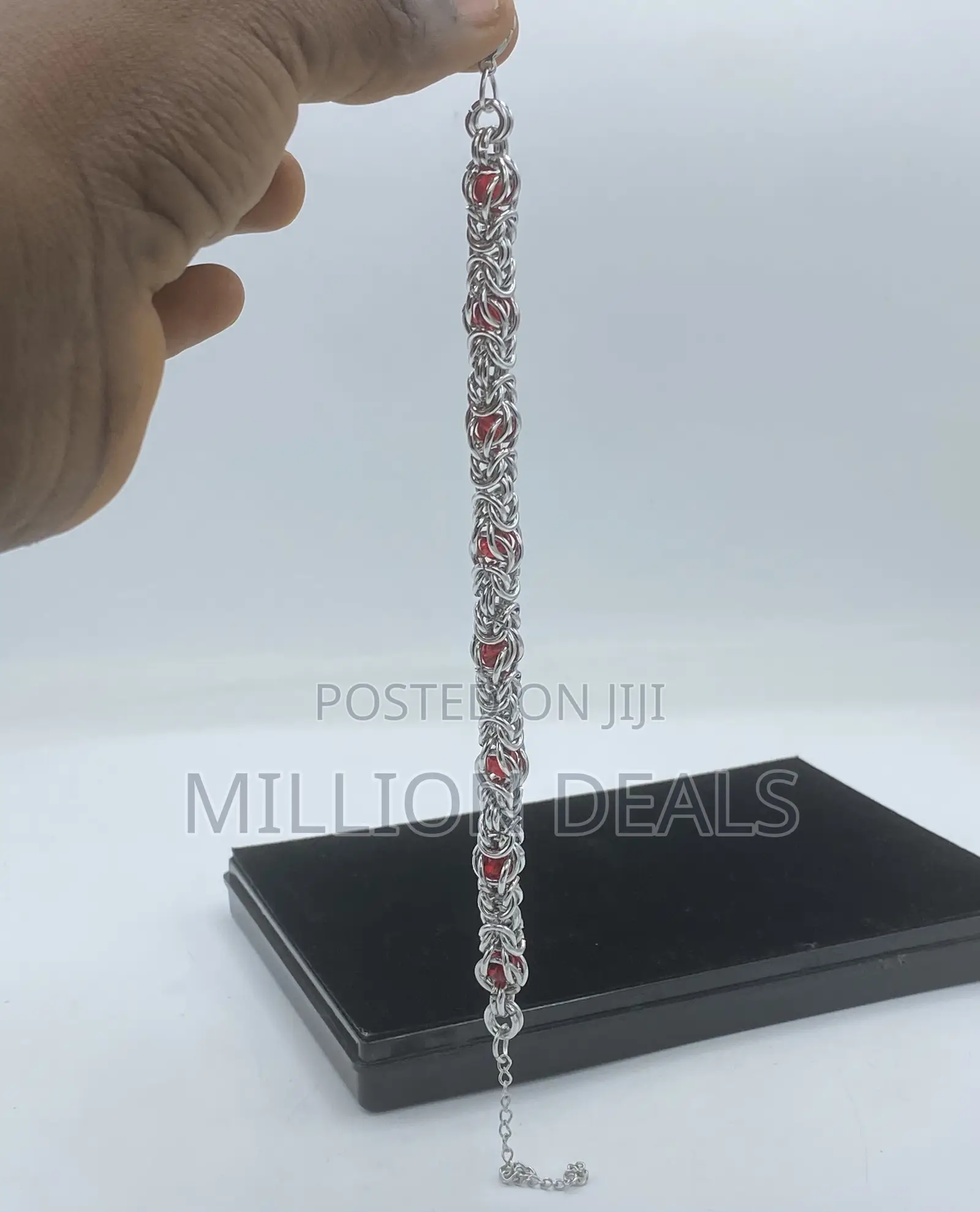 Luxe Men’S Chain Reddish Design Silver Link Bracelet