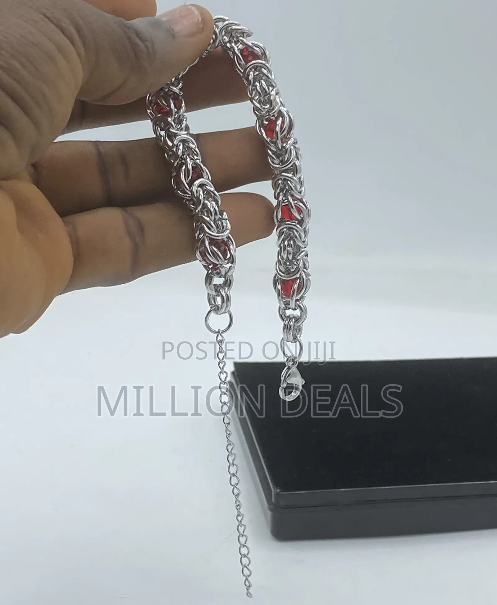 Luxe Men’S Chain Reddish Design Silver Link Bracelet