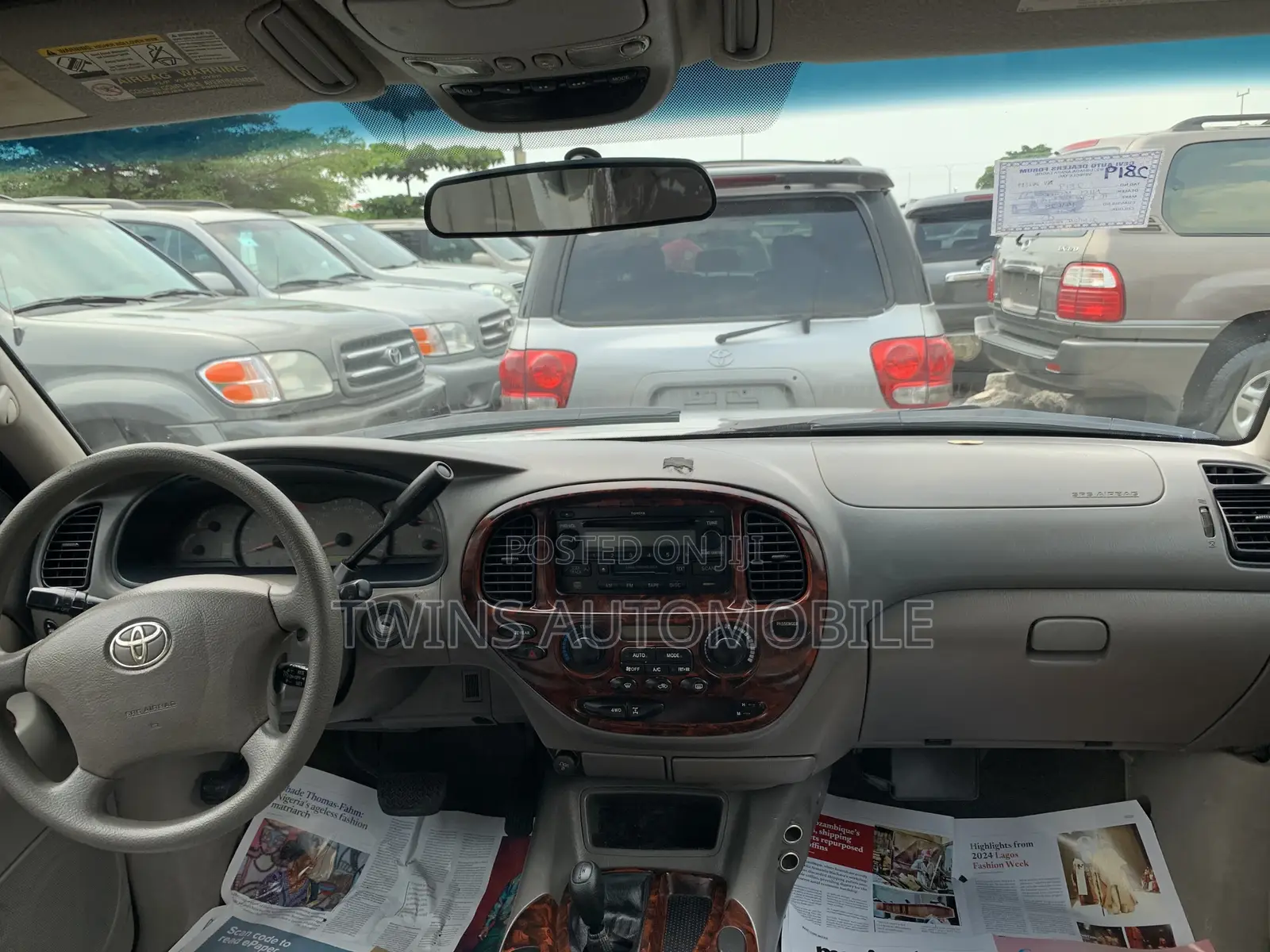 Toyota Sequoia 2004 Silver