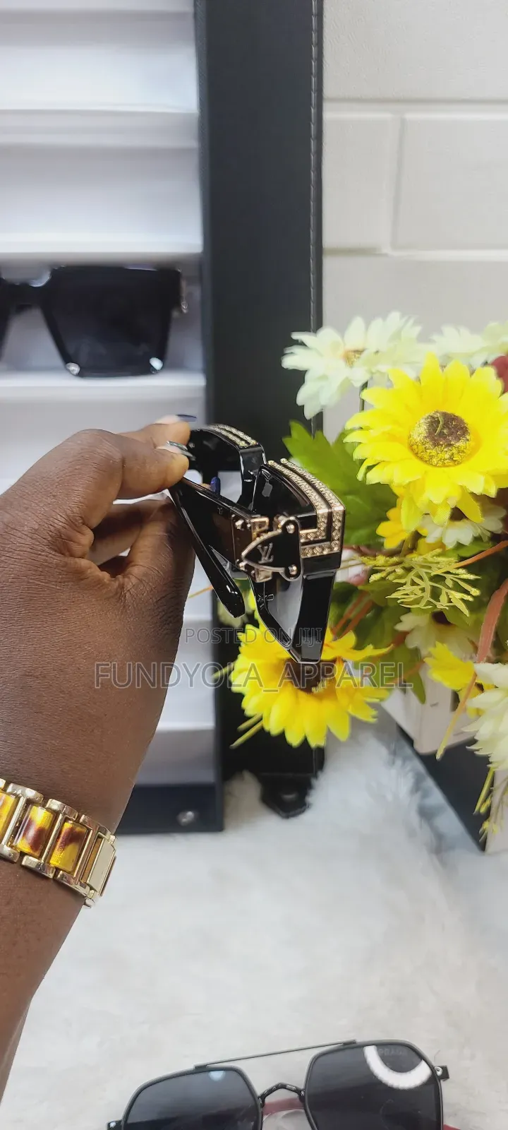 LV Bold Dark Sunglasses