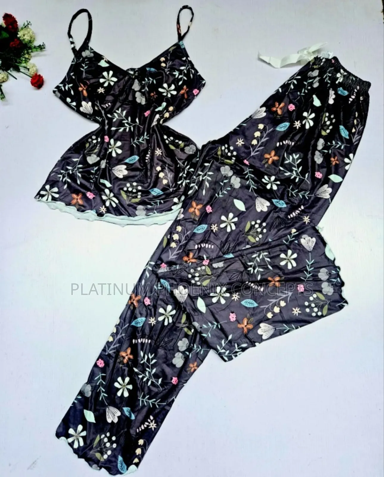 Up and Down Lounge Wear