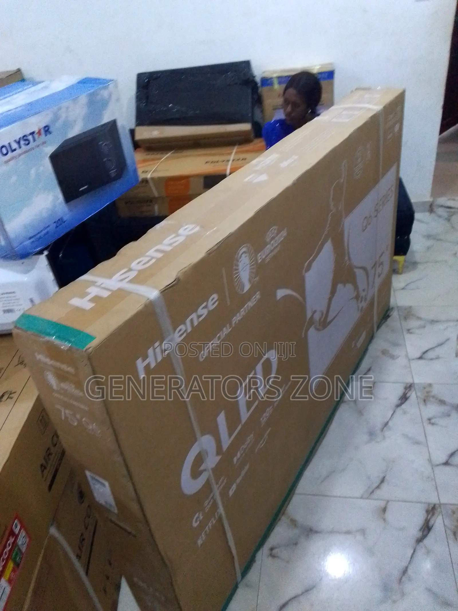 Seamless Hisense Qled Hisense 75 Inches "Q6 Series"