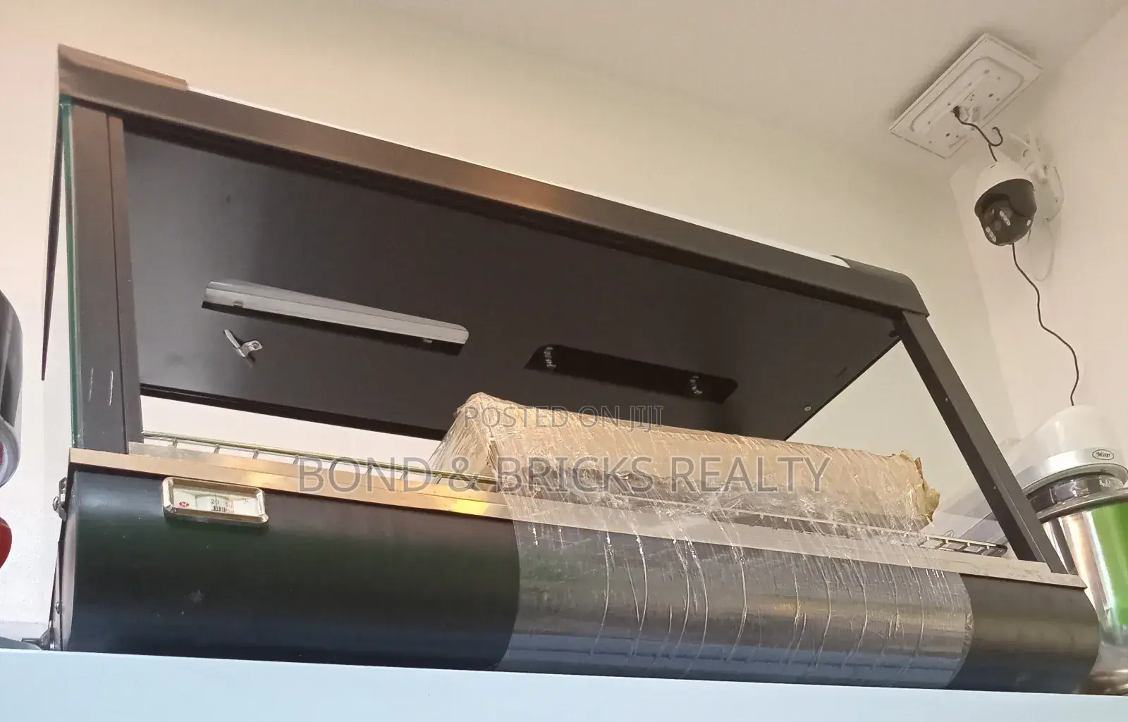 3feet Black Snack Warmer