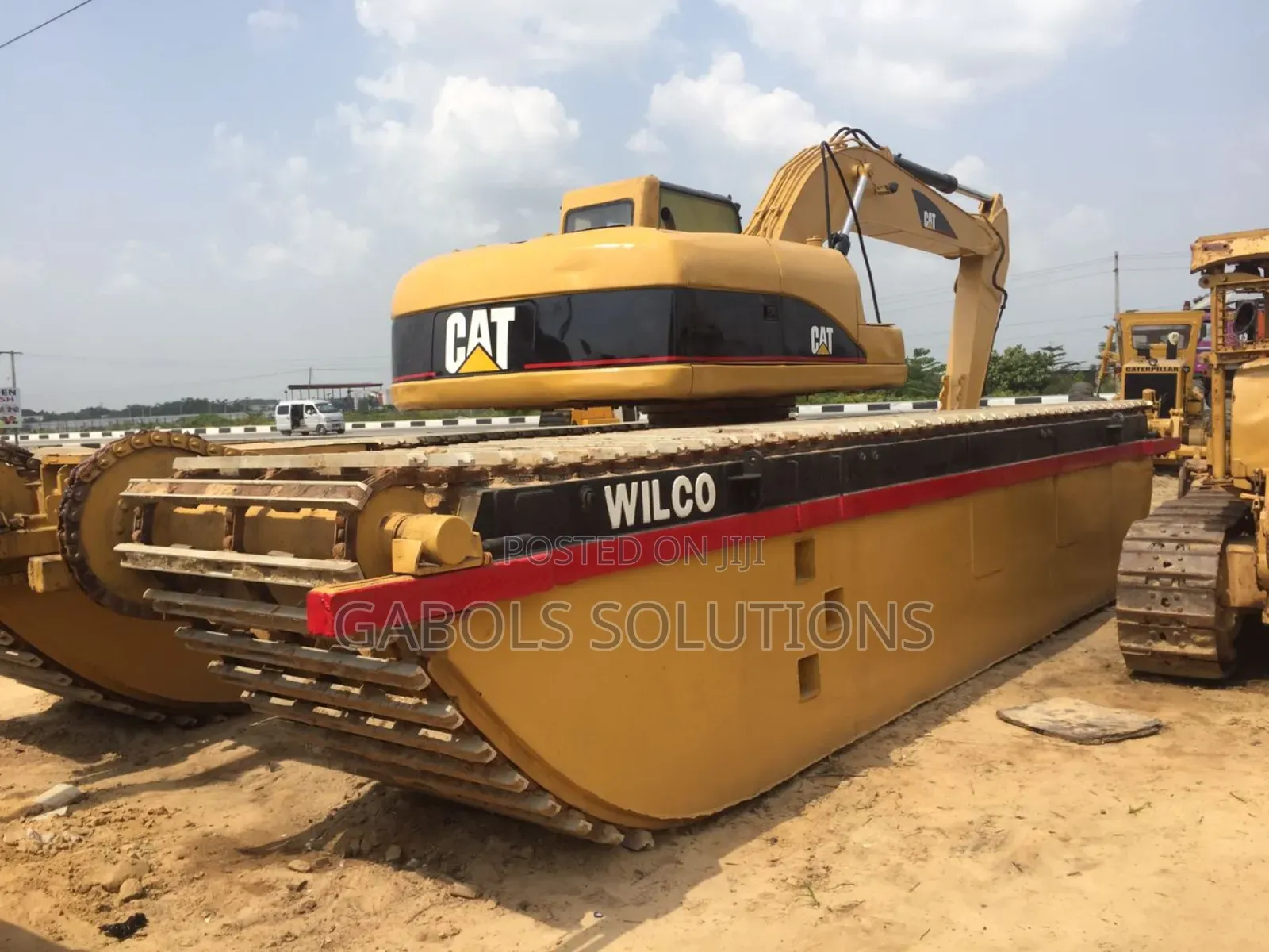 Caterpillar Swamp Buggies 320cl