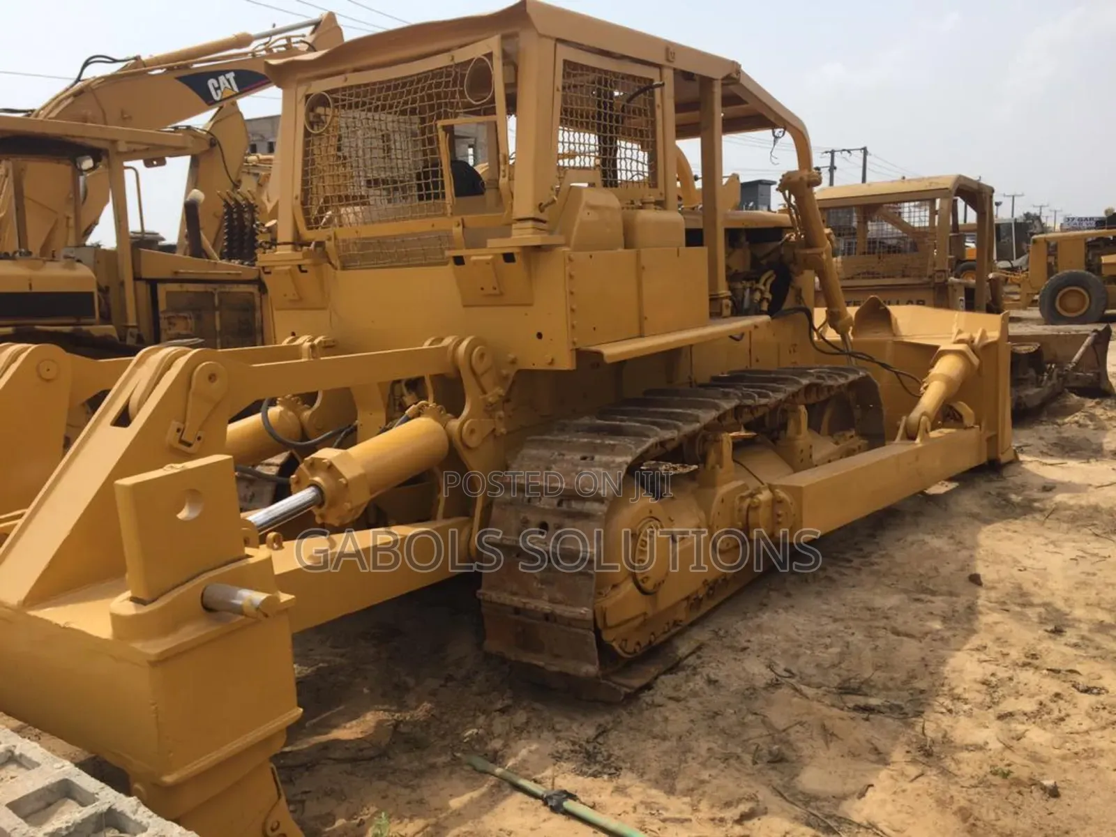 Caterpillar Bulldozer D6D Foreign Used
