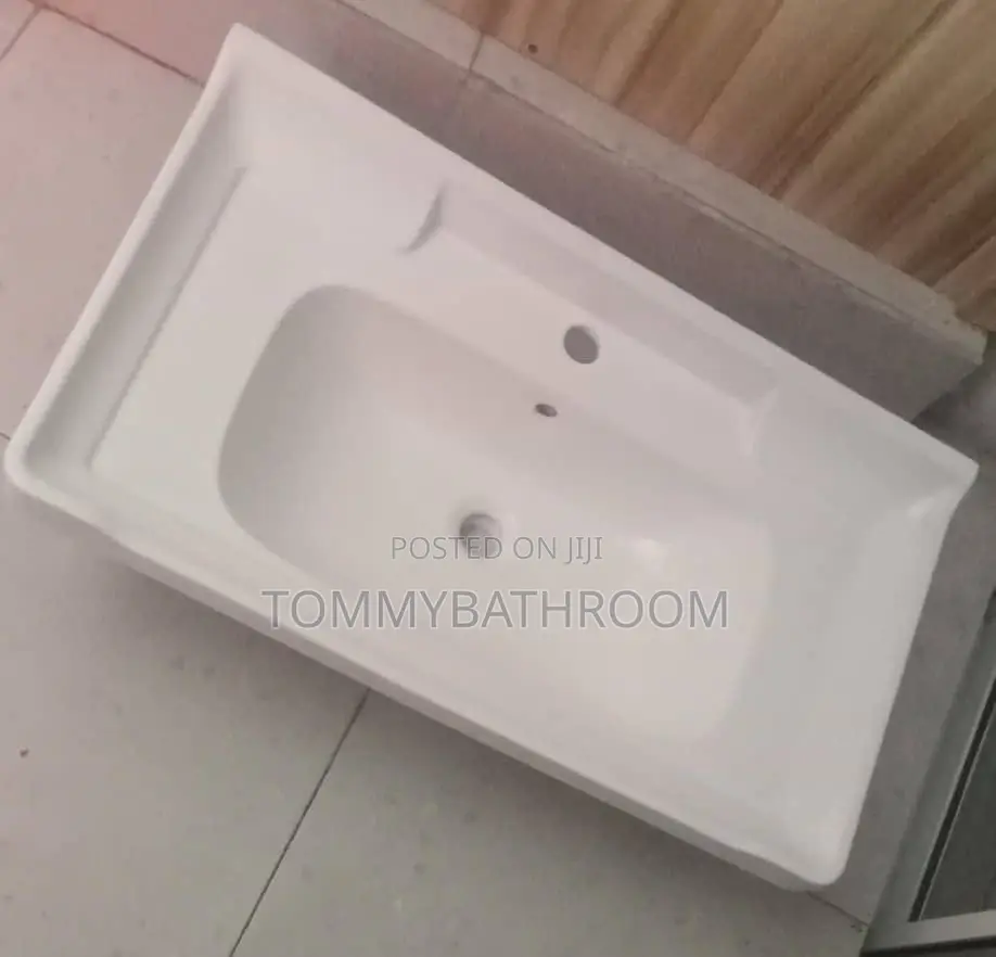 Cabinet Basin