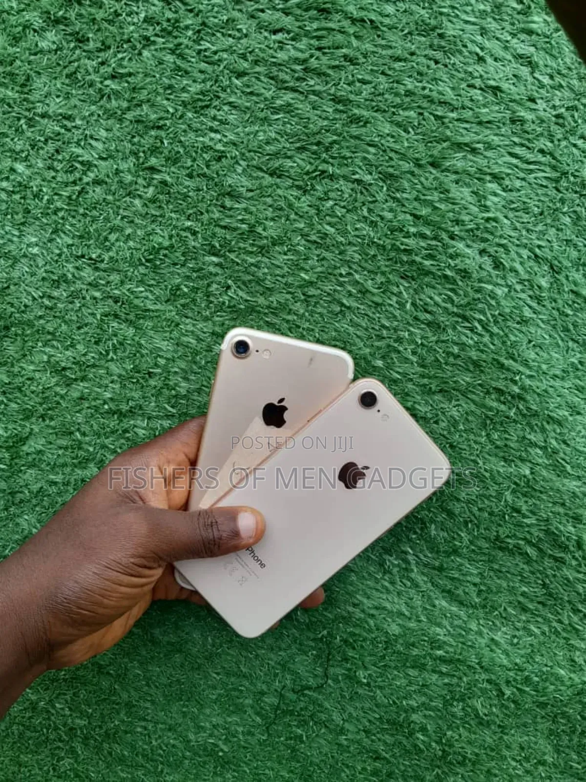 Apple iPhone 8 64 GB Gold