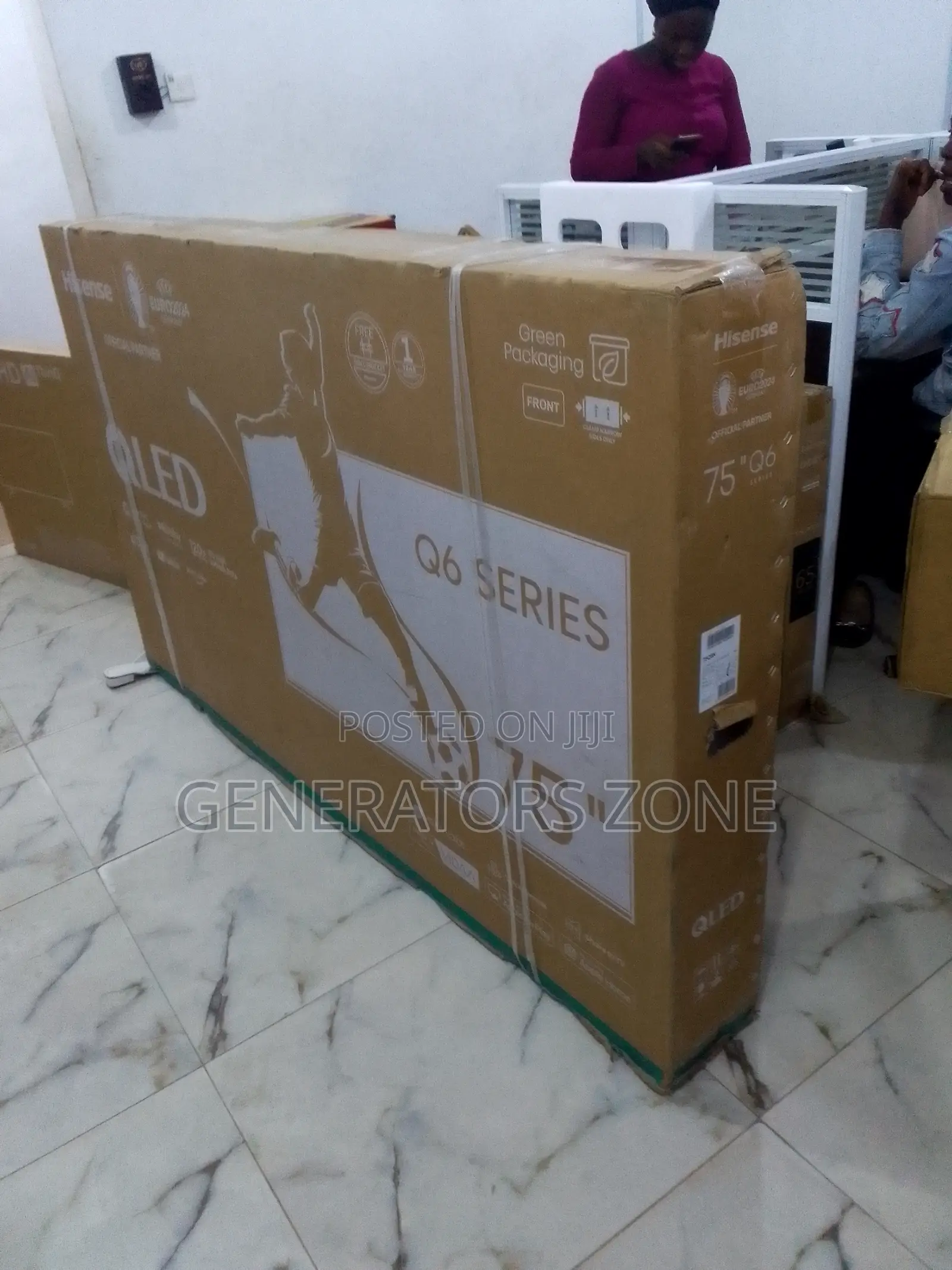 Wide Screen Hisense Qled 75 Inches Qseries