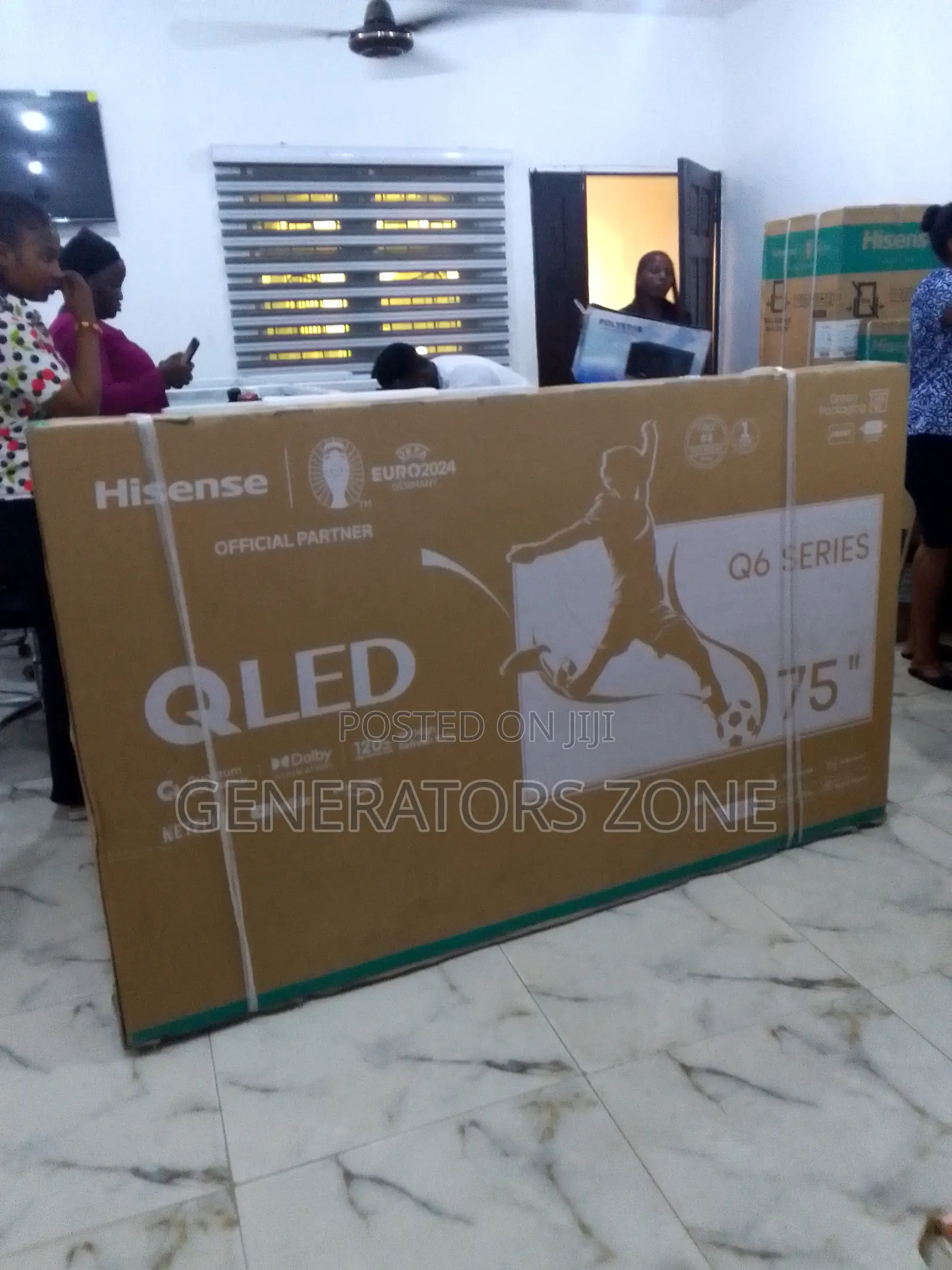 Vibrant Display Hisense Qled 75 Inches Qseries