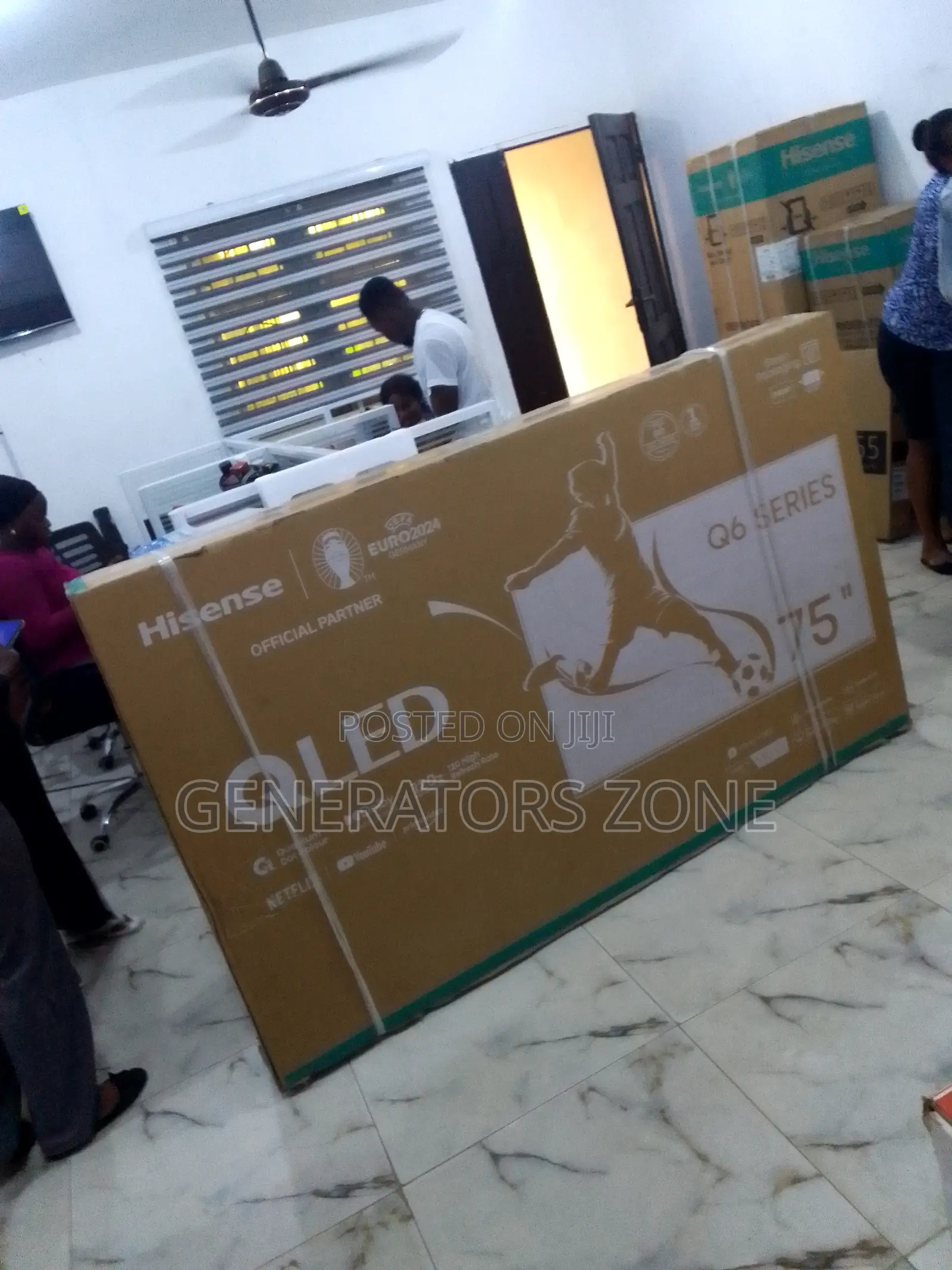High Resolution Hisense Qled 75 Inches Qseries
