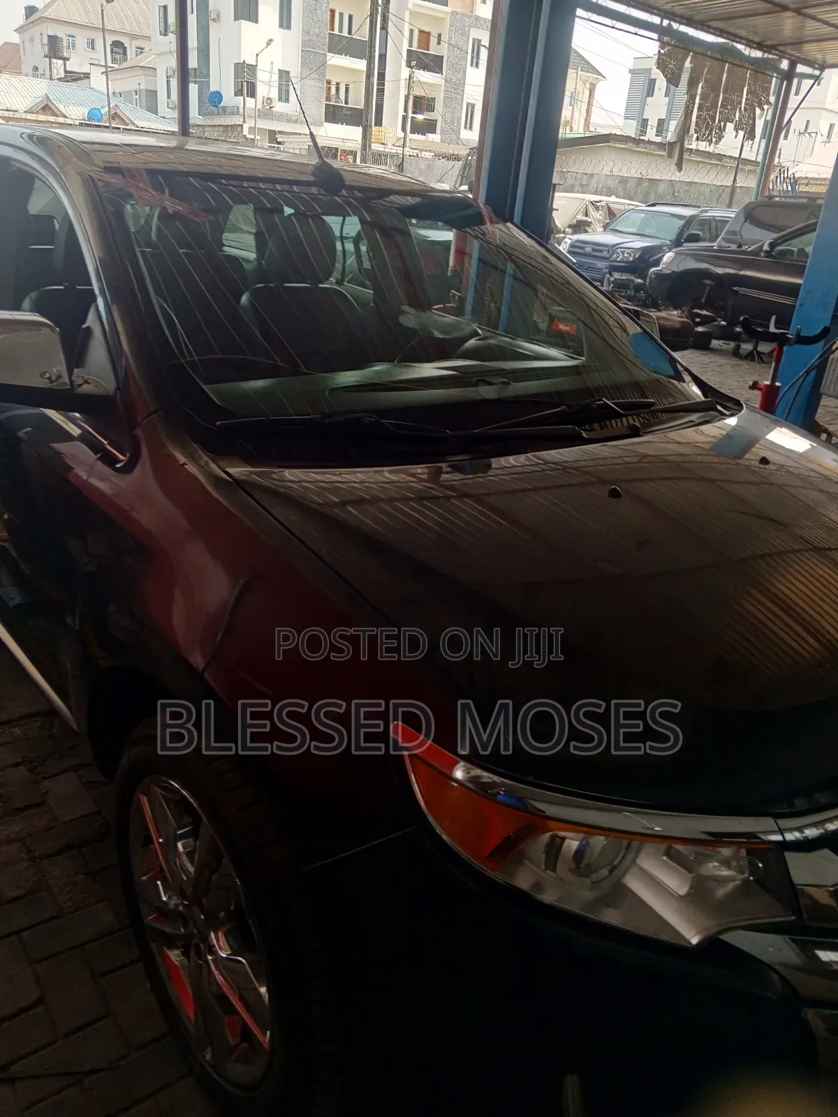 Ford Edge 2010 Front Windscreen
