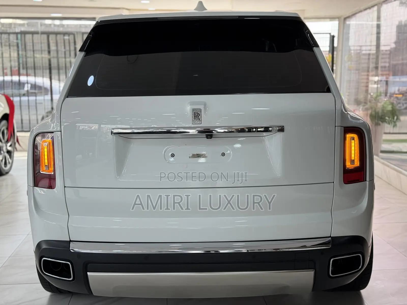 Rolls-Royce Cullinan Base 2020 White