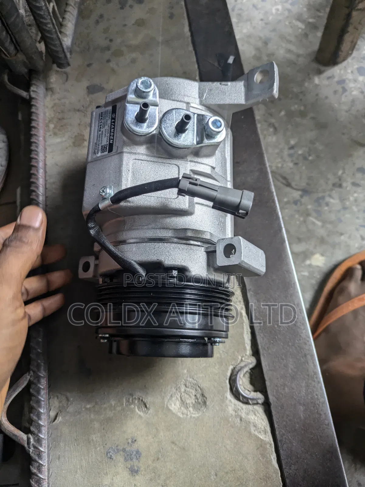 New OEM Compressor Chevrolet Suburban 2006 2007 2008 2009