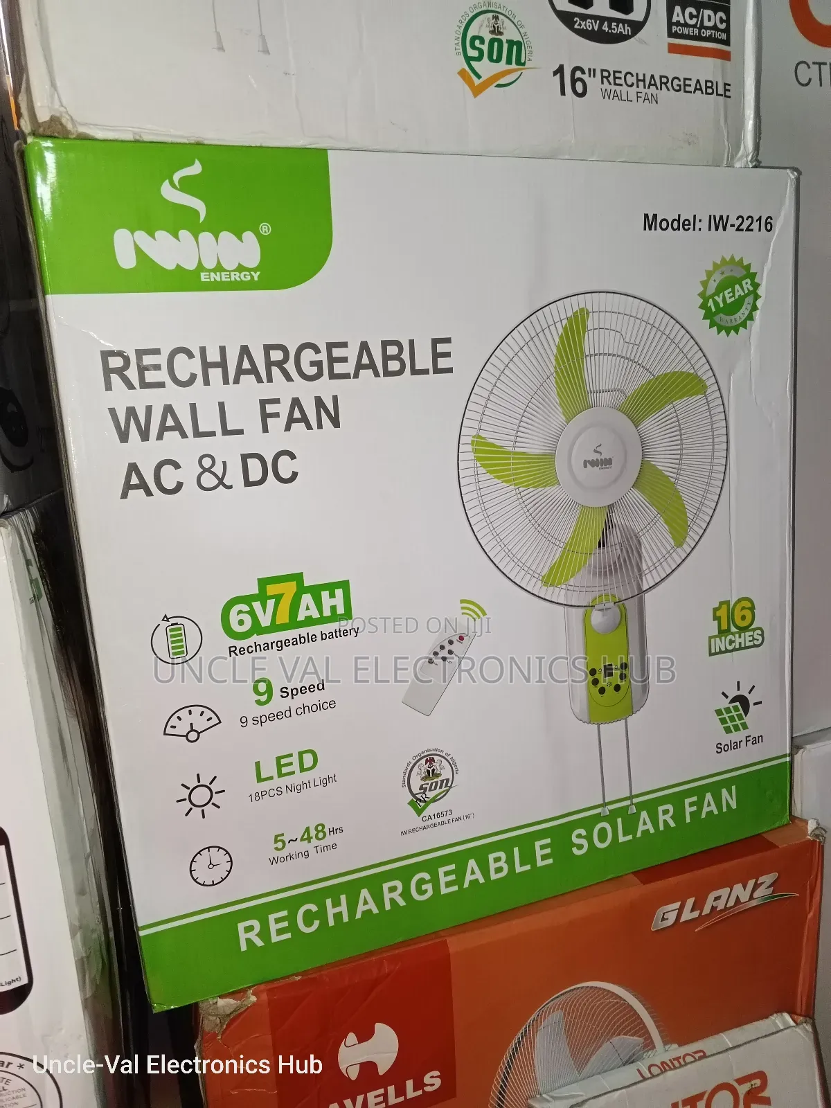 Iwin 16" Rechargeable Wall Fan