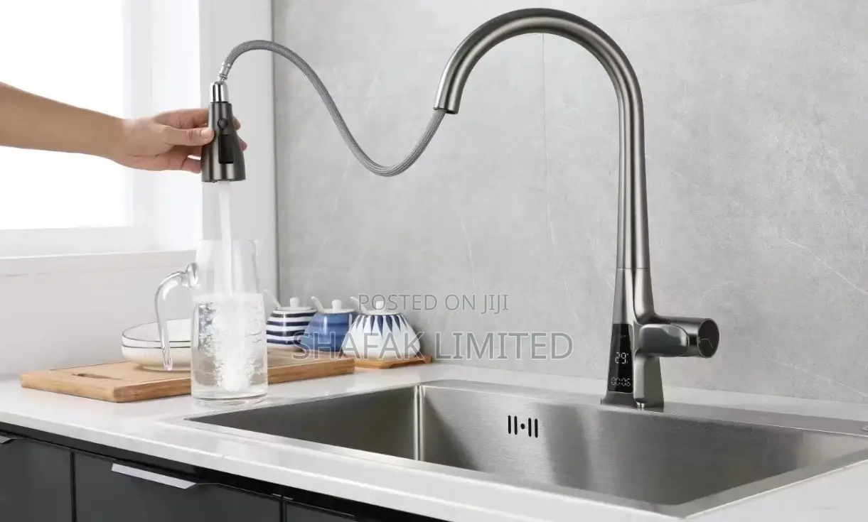Luxury Touch-Less Sensor Kitchen Faucet