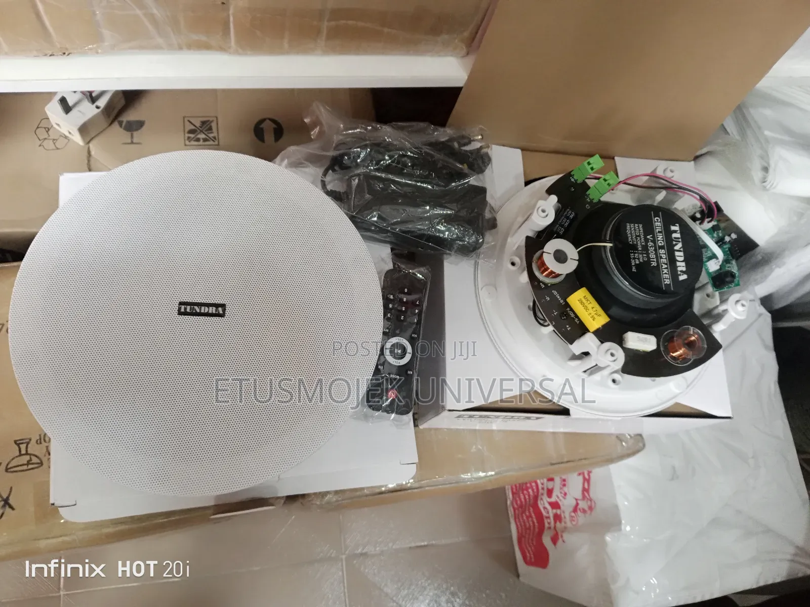 TUNDRA 2in1 30watts Bluetooth Flameless Speaker