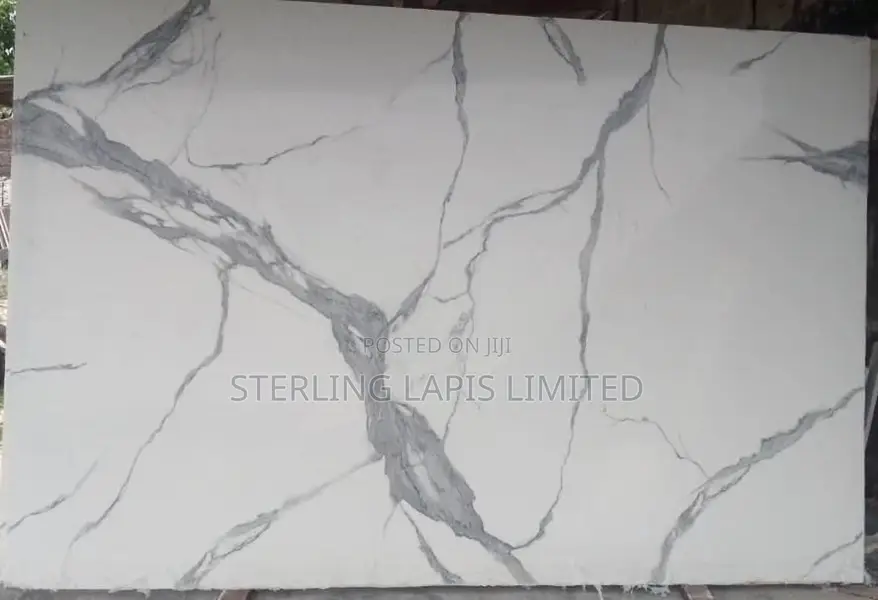 White Patterned Marble Quartz Slab