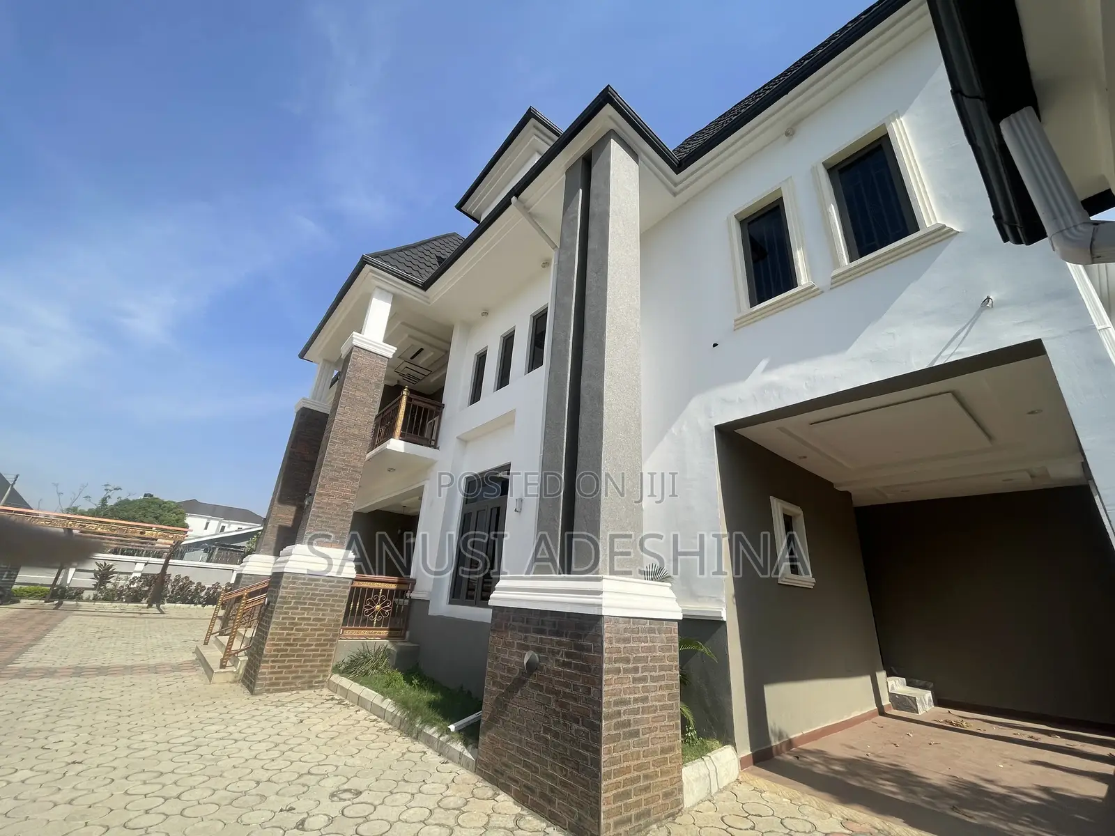 7bdrm Duplex in Gwarimpa Estate By, Gwarinpa for sale