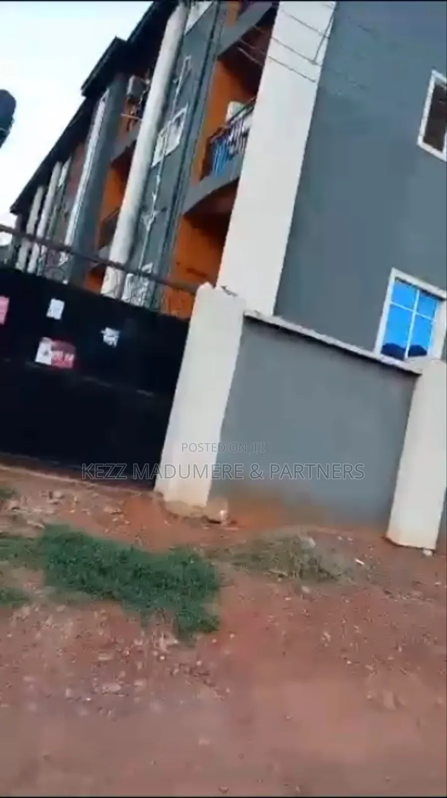 For Sale: 30 Rooms Hostel,At Off Lomalinda Est, Enugu State