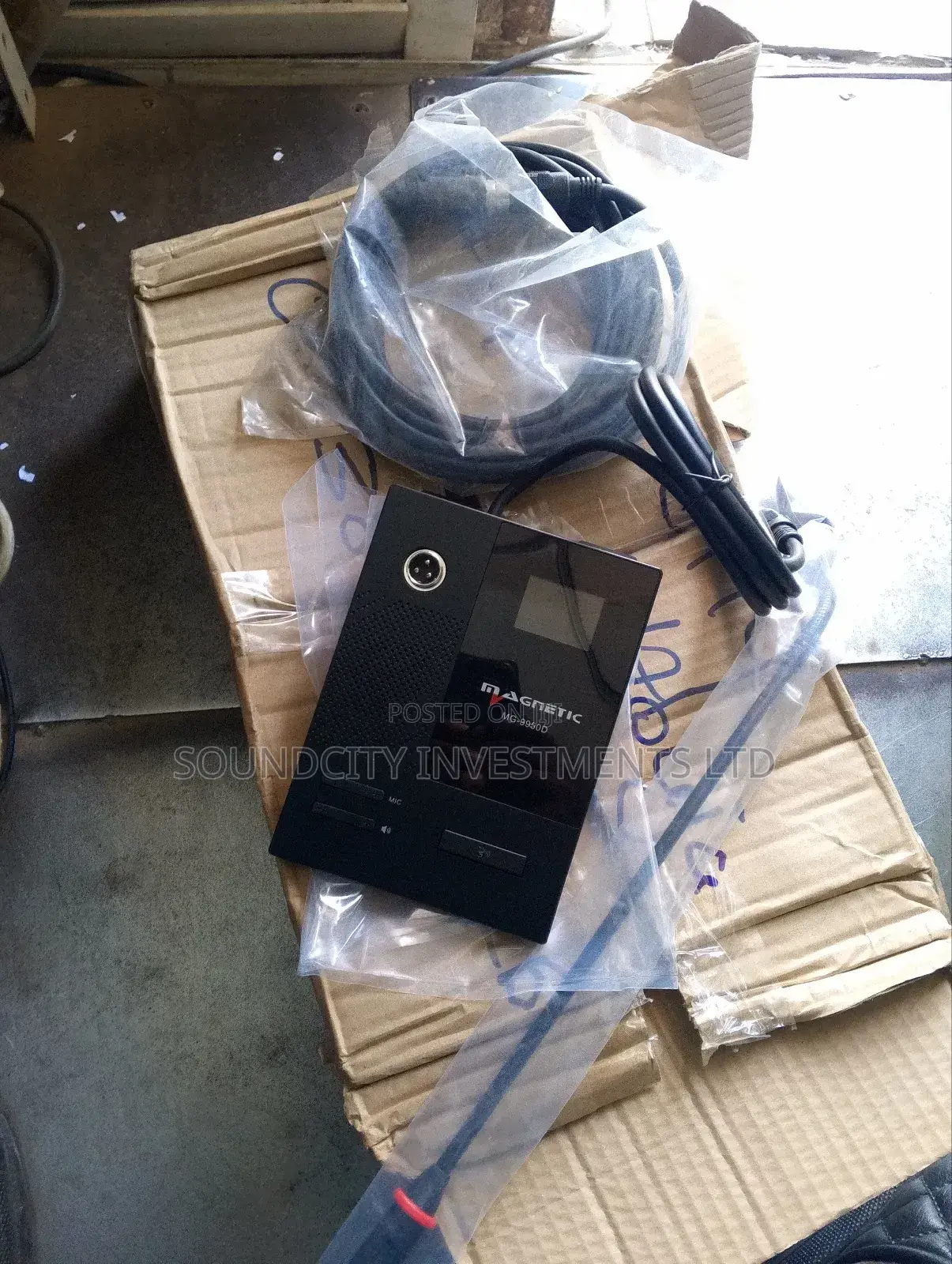 Magnetic Digital Wired Conference Delegate Microphone
