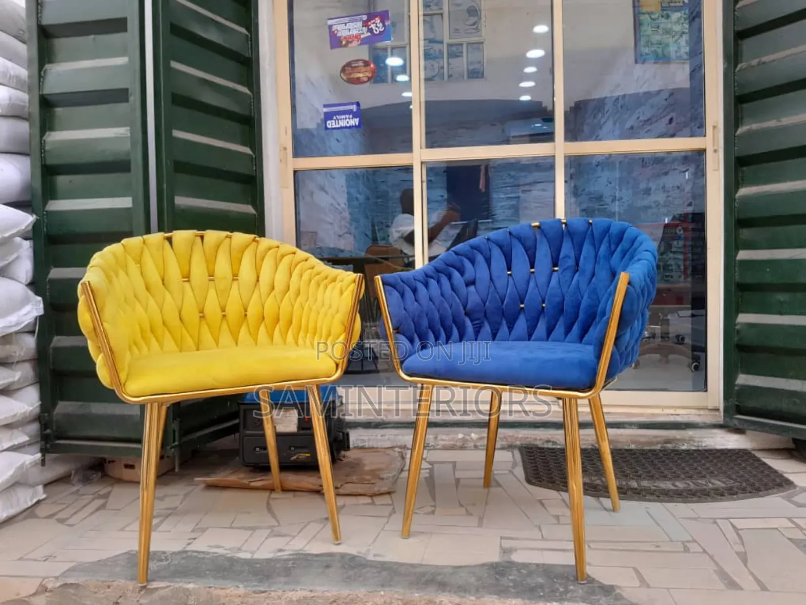 New Designed Relaxing Bar Chair for Me and You