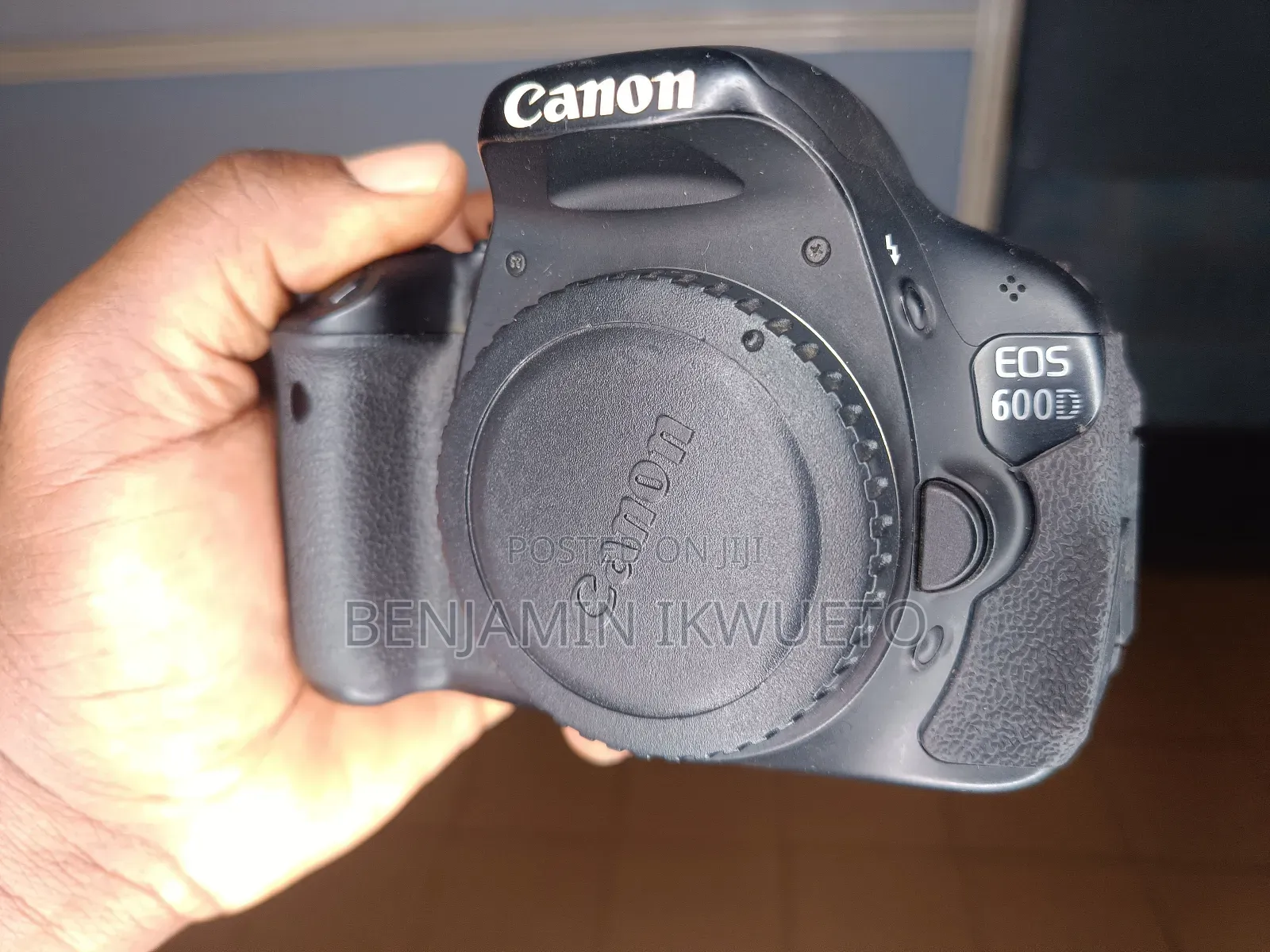 Canon Digital Camera 600d With 18-55mm Lens